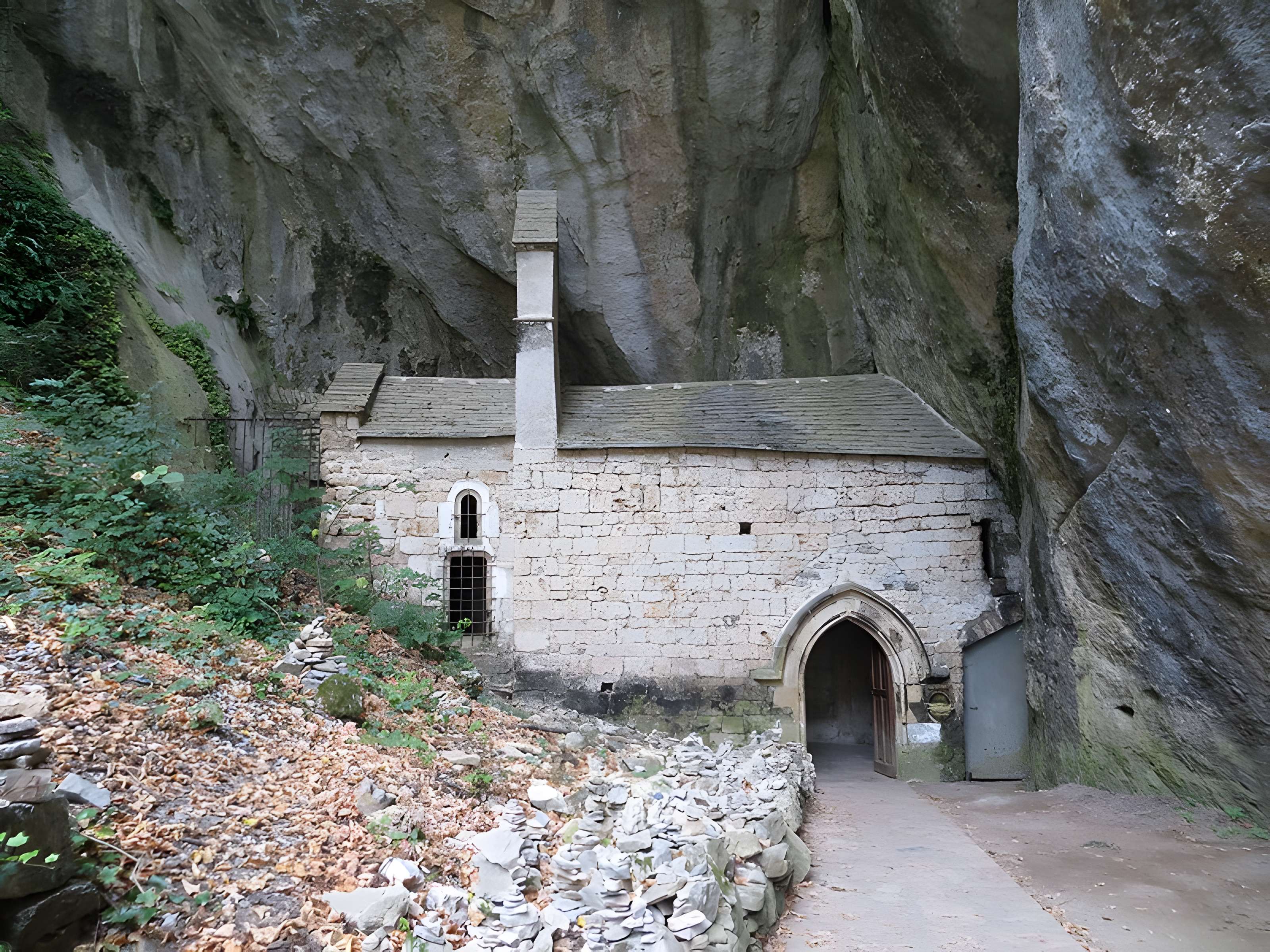 Chapelle Notre-Dame-de-Cénaret de Saint-Chély-du-Tarn