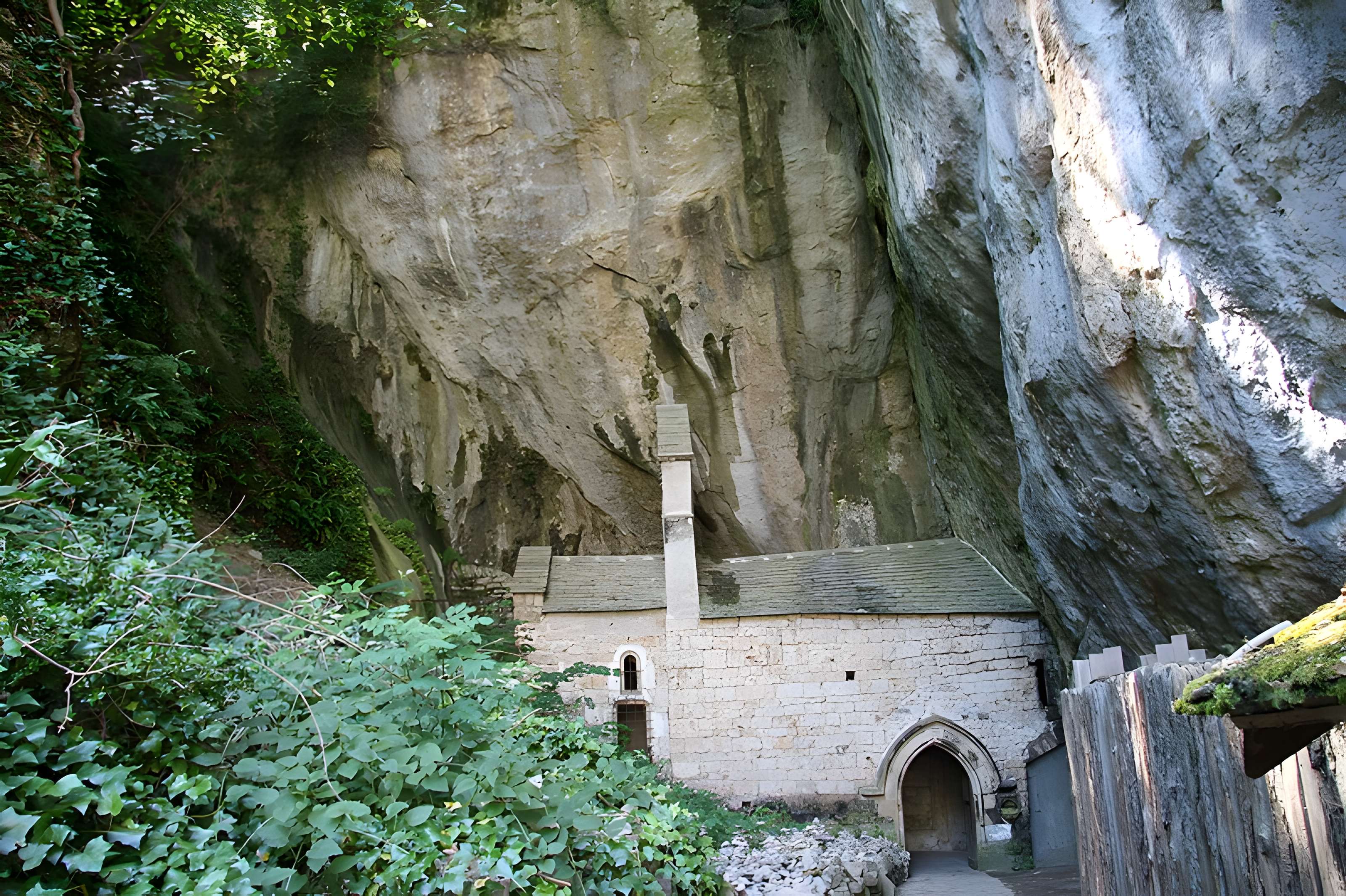Chapelle Notre-Dame-de-Cénaret de Saint-Chély-du-Tarn