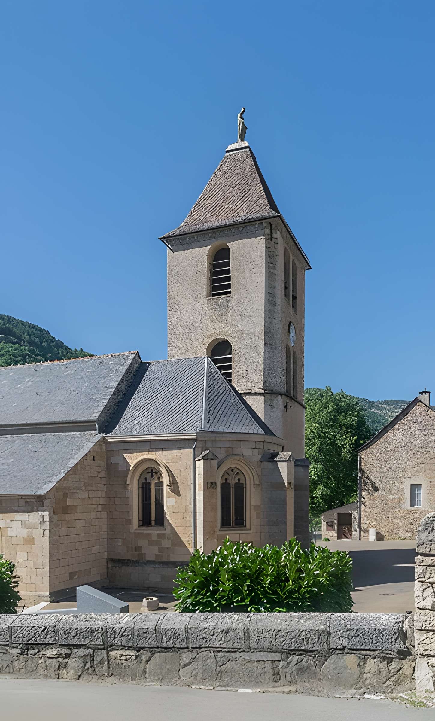 Chapelle Notre-Dame-de-Cénaret de Saint-Chély-du-Tarn