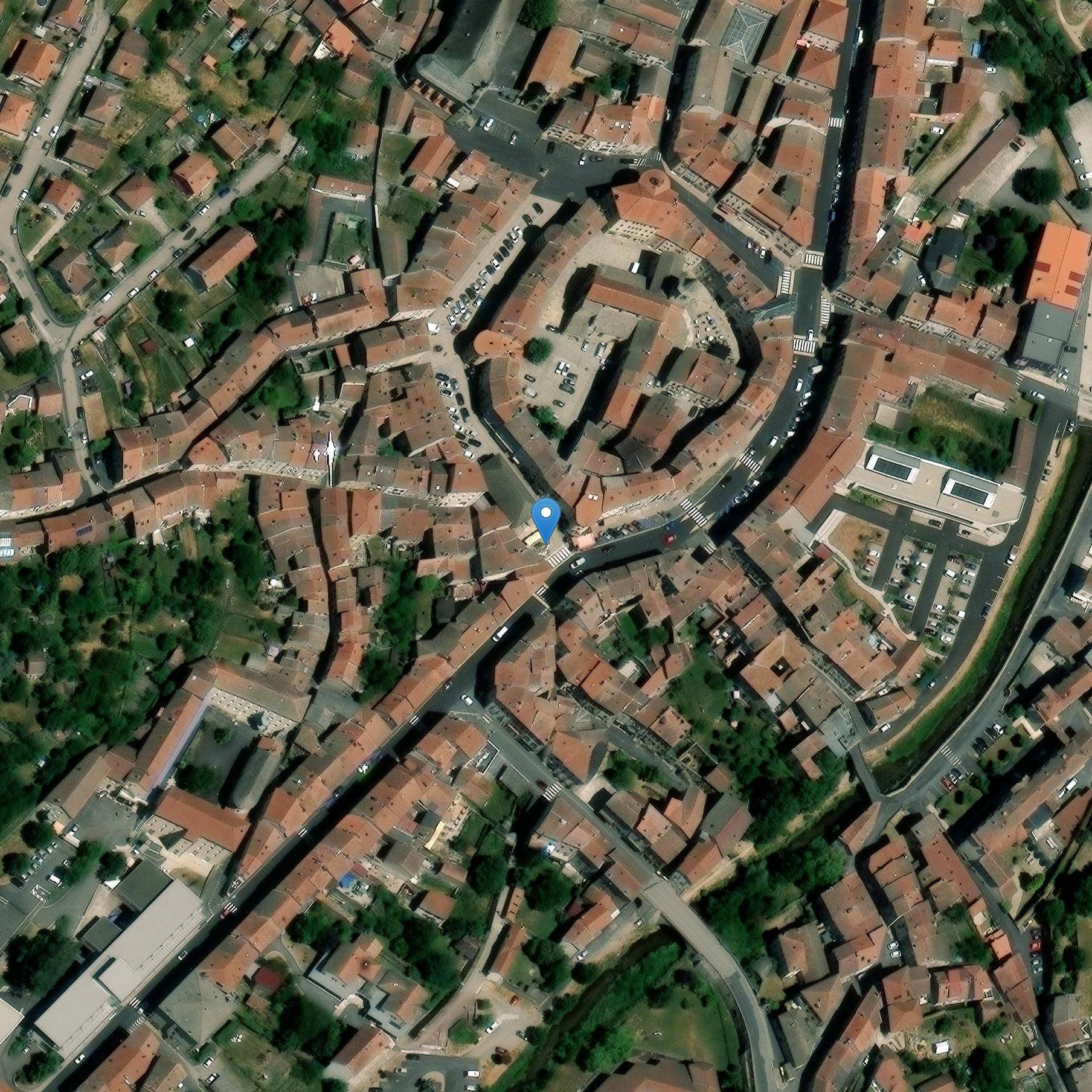 Photo de Monumento a los muertos de la guerra de 1914-1918