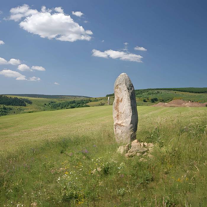 Photo de ヴェーシエーレのハムレットに20代の男性が、ラスストリームの春の周りに