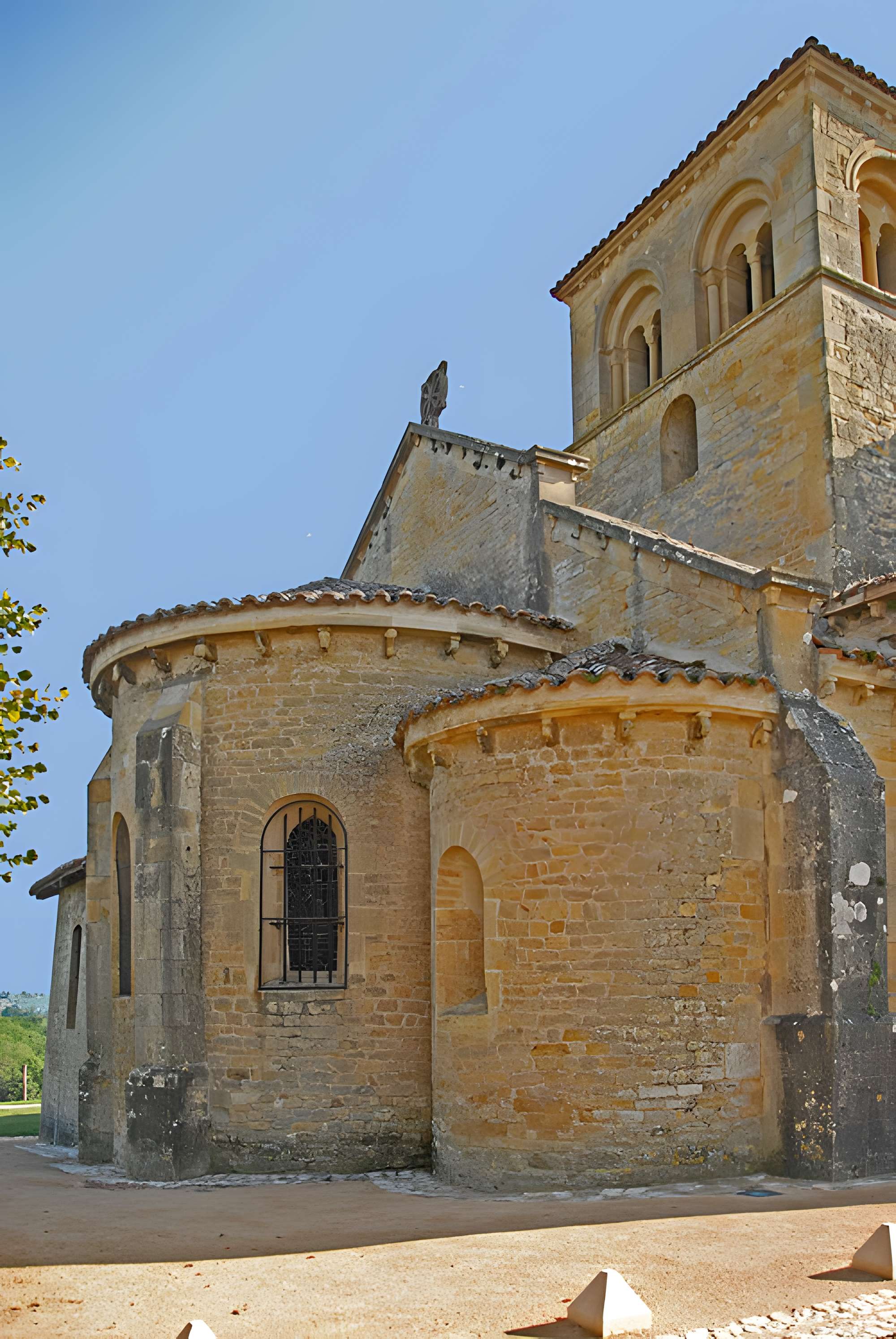Église Saint-Marcel d'Iguerande