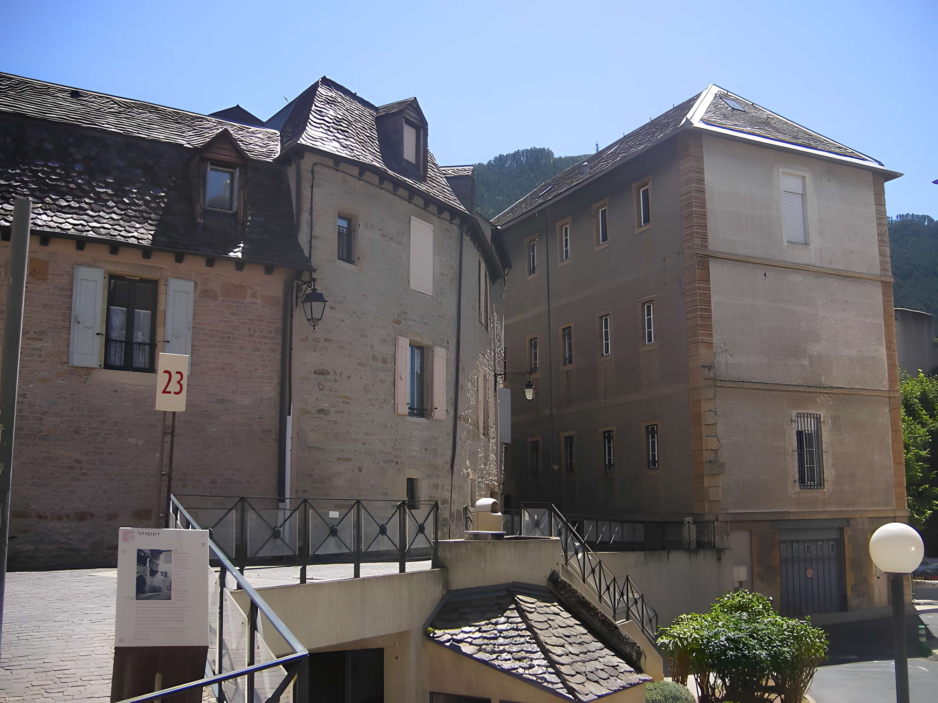 Immeuble dit ancienne synagogue