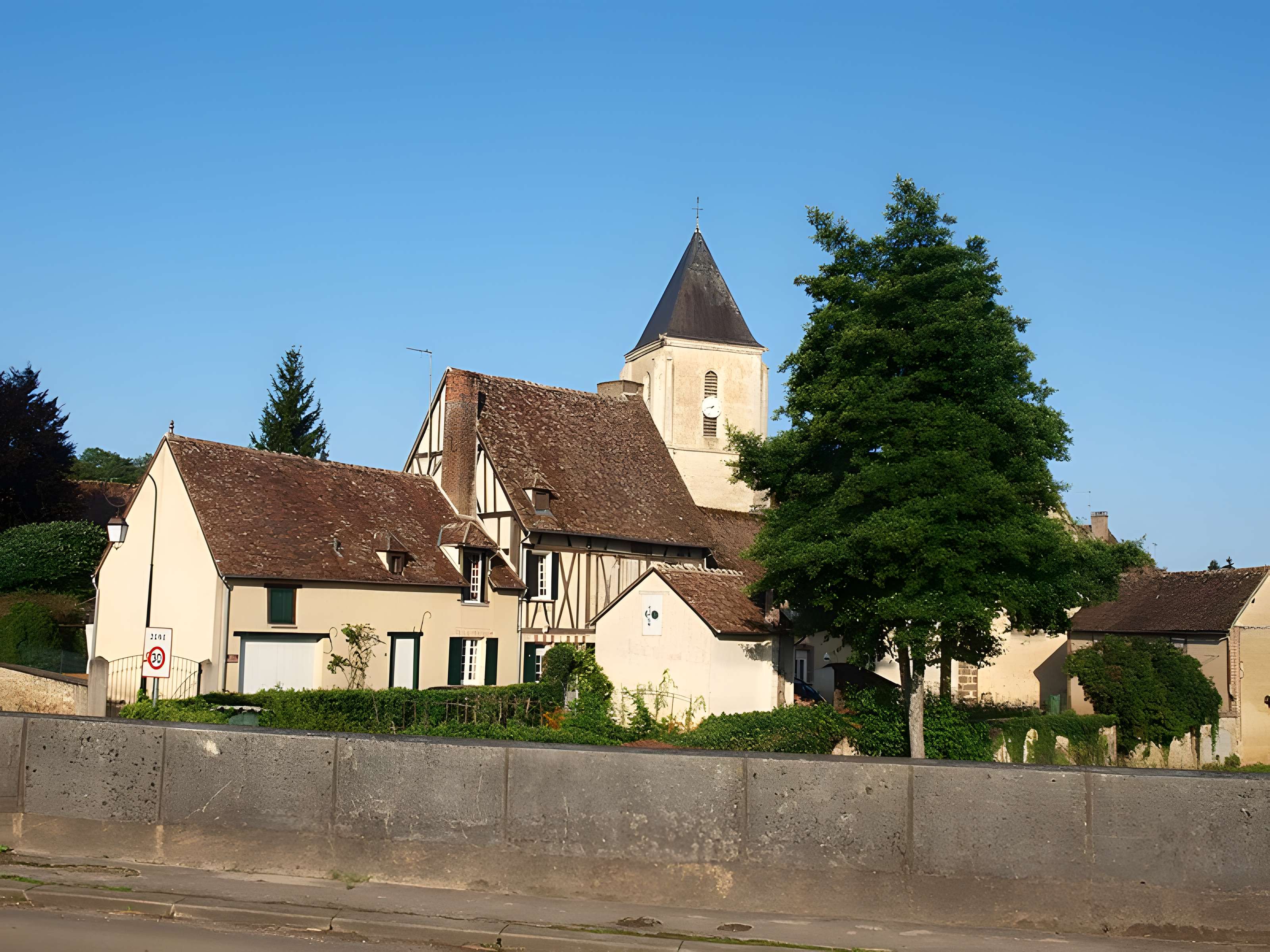 Église Saint-Marien de Mézilles