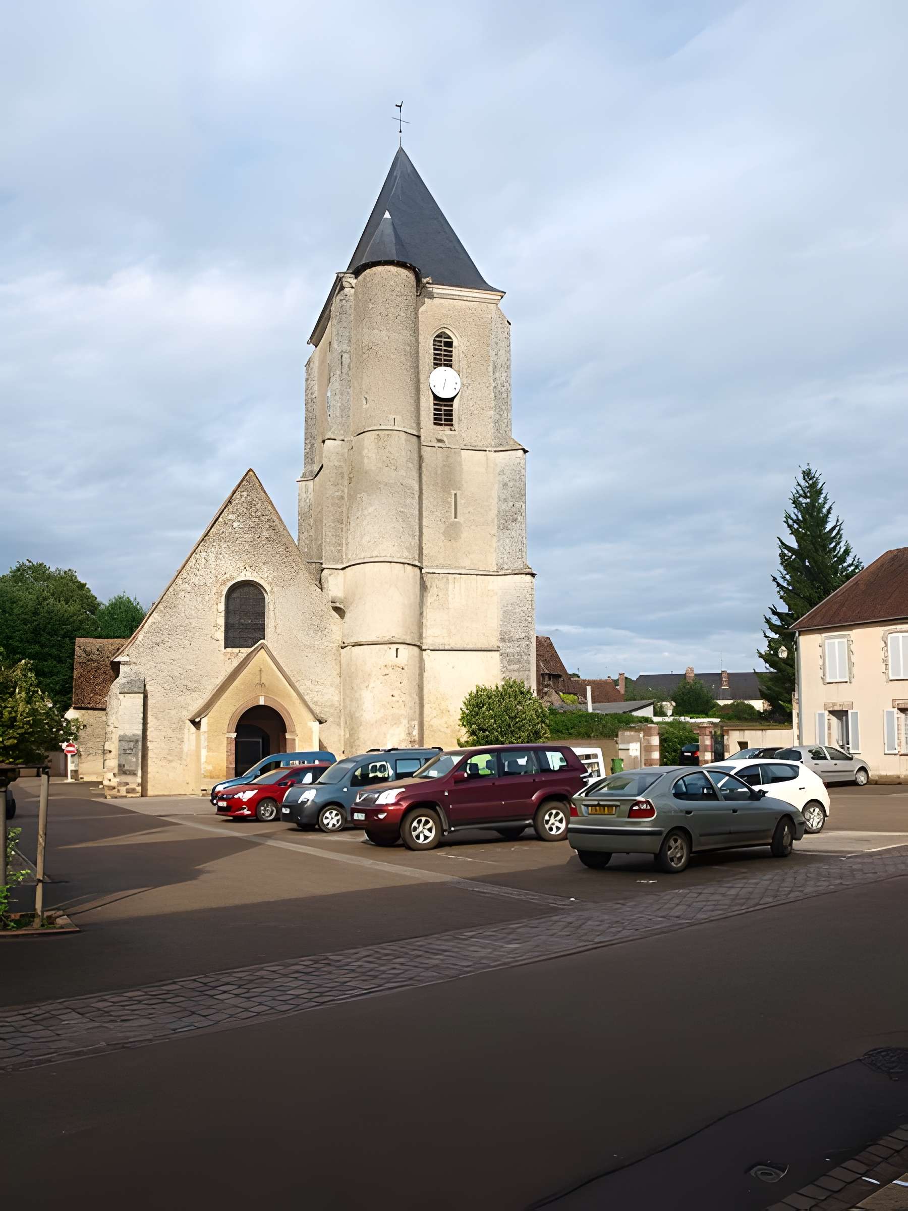 Église Saint-Marien de Mézilles