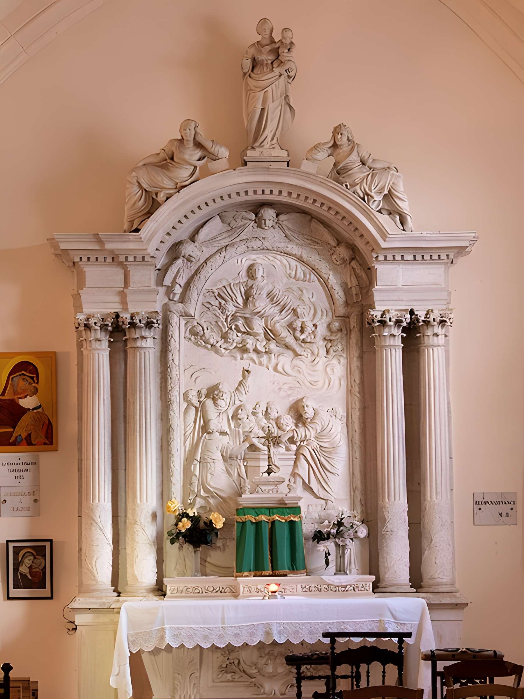 Église Saint-Marien de Mézilles