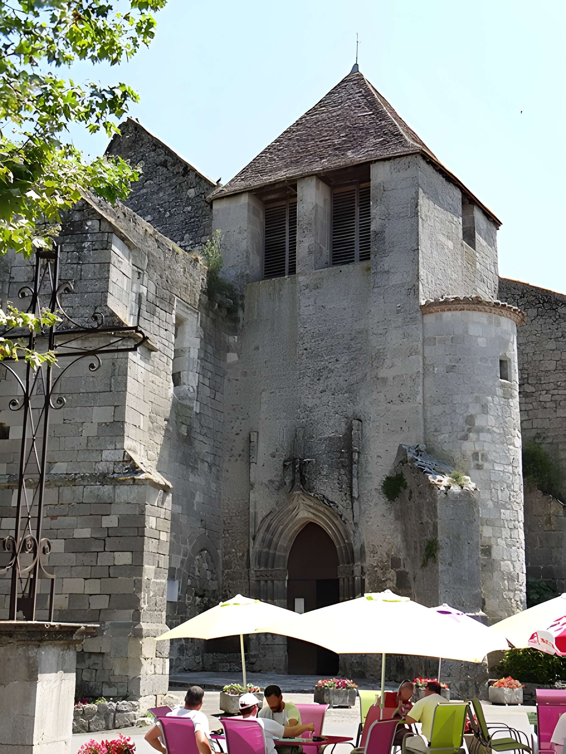 Église Saint-Martial de Bazens