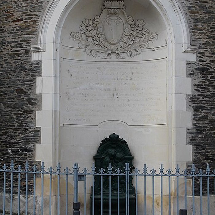 Photo de Ancien évêché ou Palais du Tau