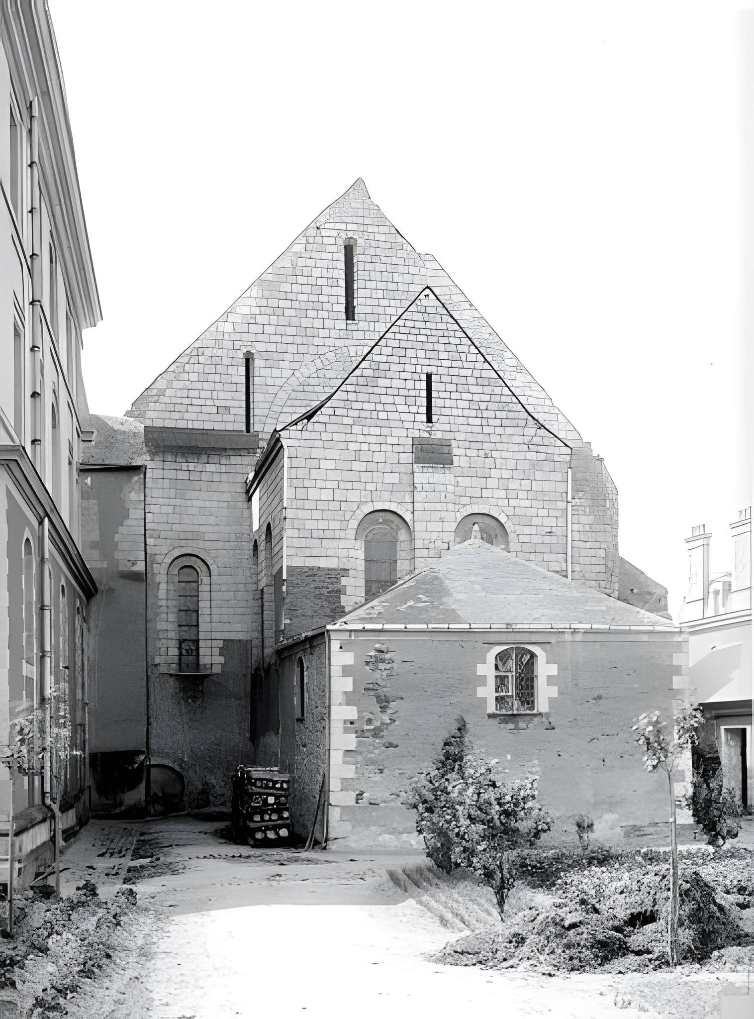 Ancien grand séminaire Saint-Serge, aujourd'hui lycée Joachim-du-Bellay