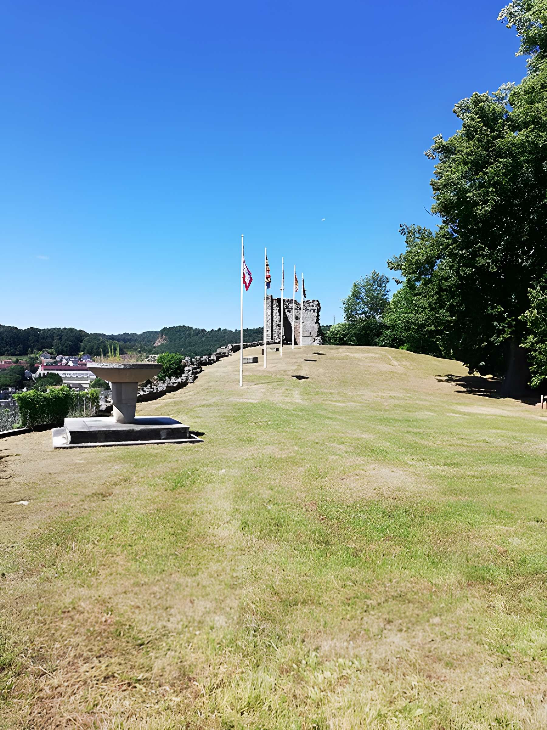 Vestiges du château