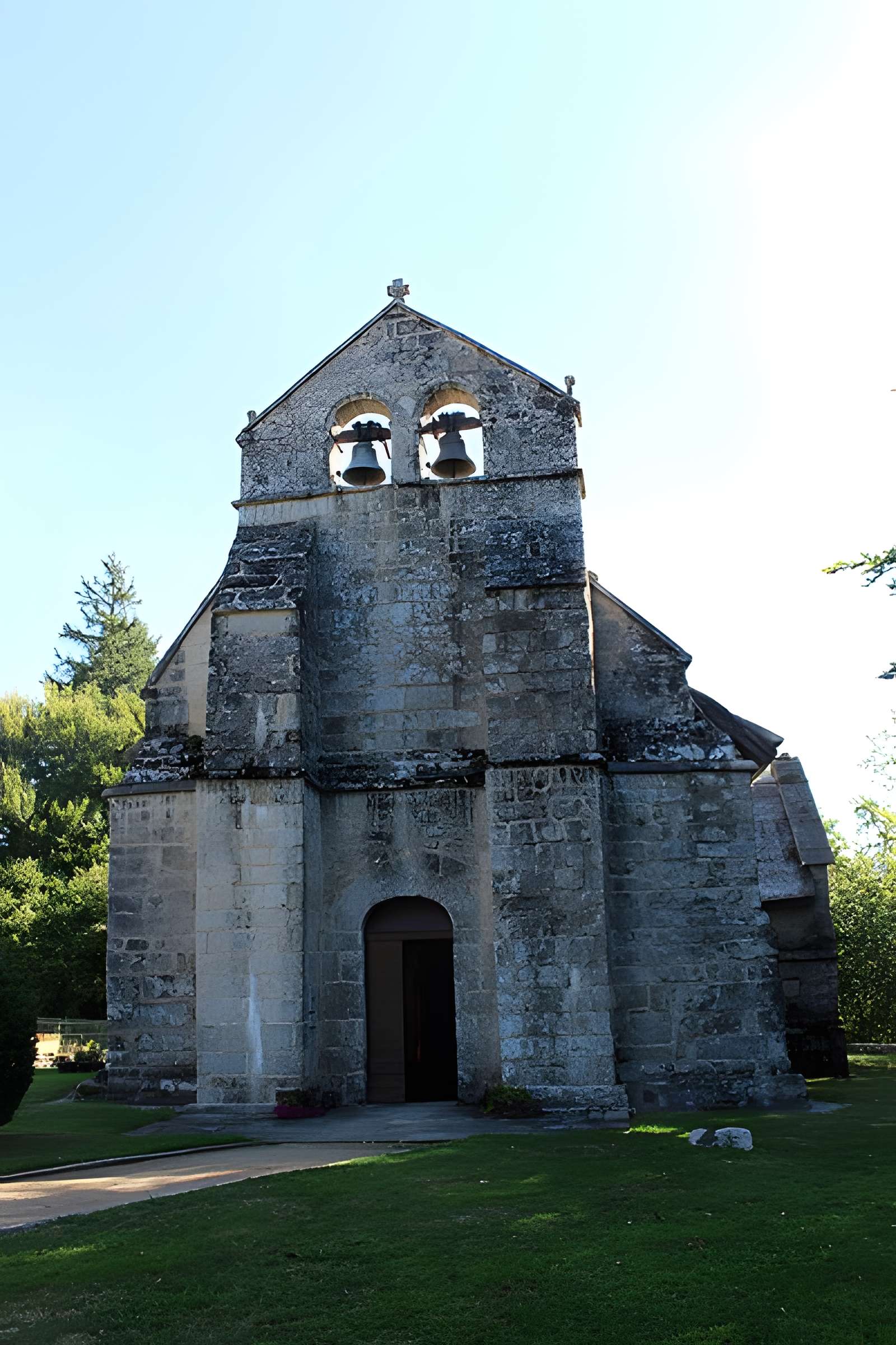 Église Saint-Martial de Lestards