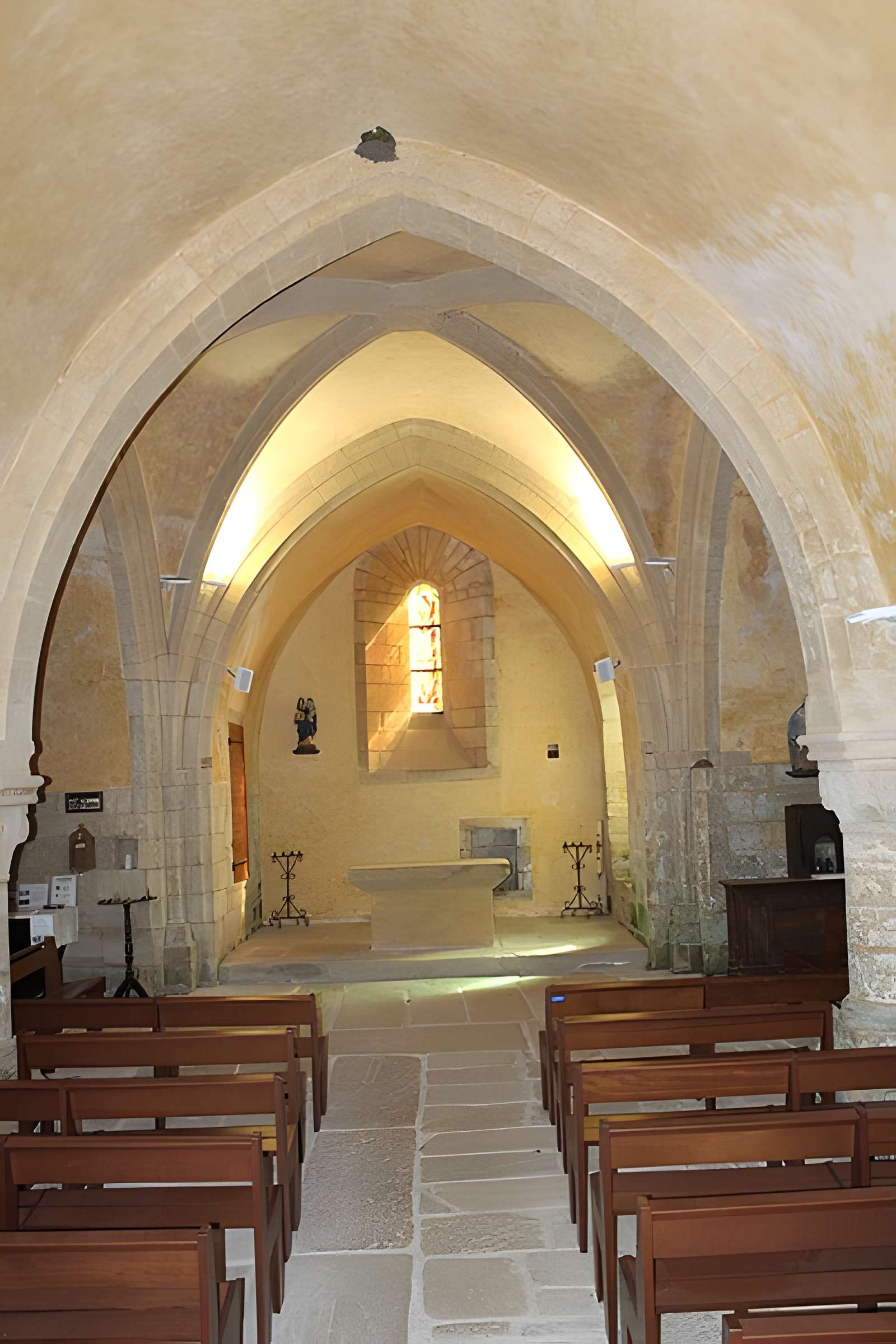 Église Saint-Martial de Lestards