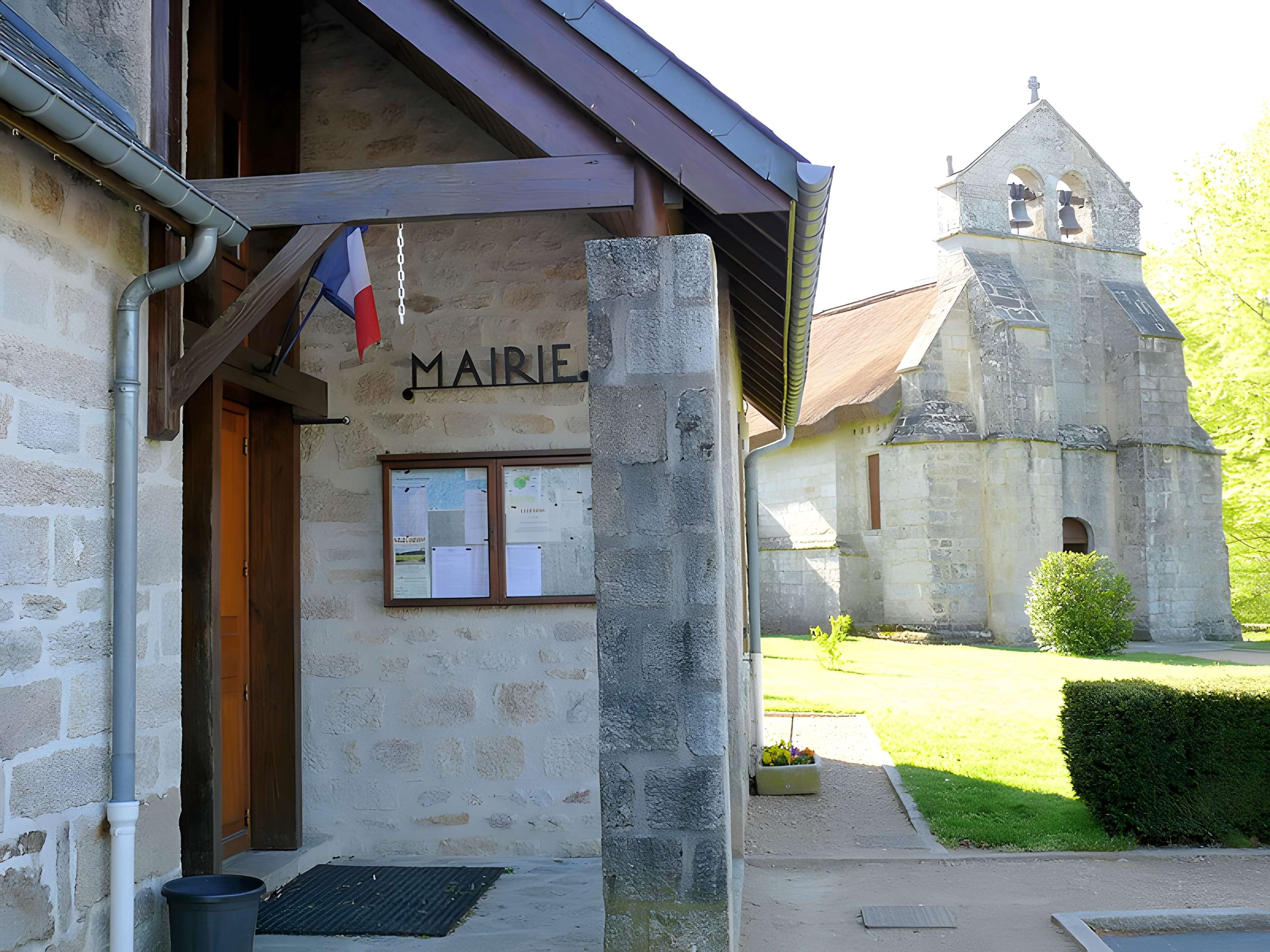 Église Saint-Martial de Lestards
