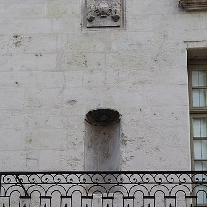 Photo de Ensemble appelé la Cour des Tourelles