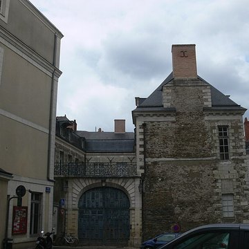 Hôtel de Condé