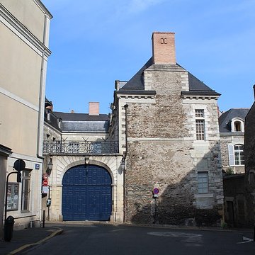 Hôtel de Condé