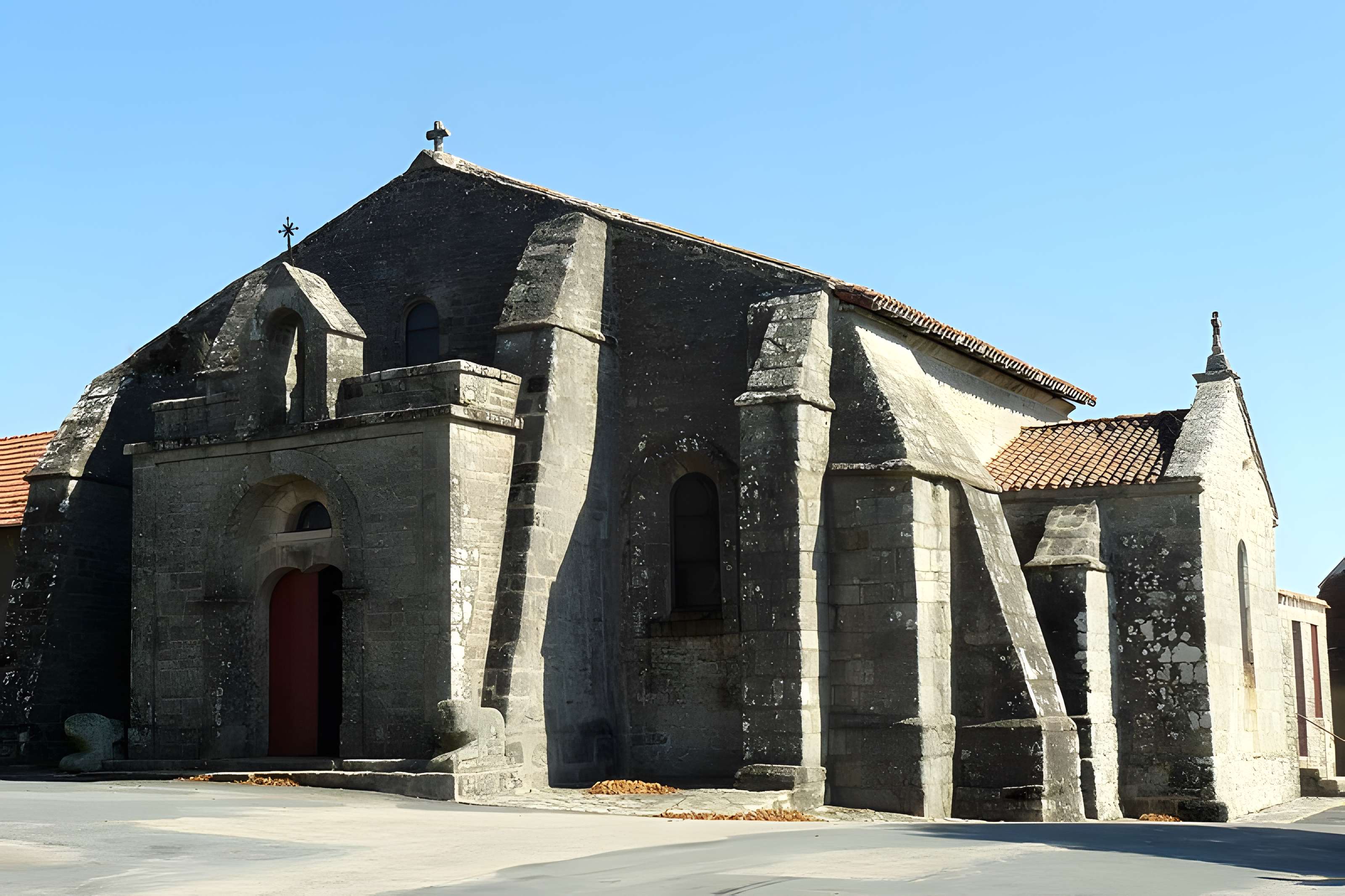 Église Saint-Martial de Toulx-Sainte-Croix
