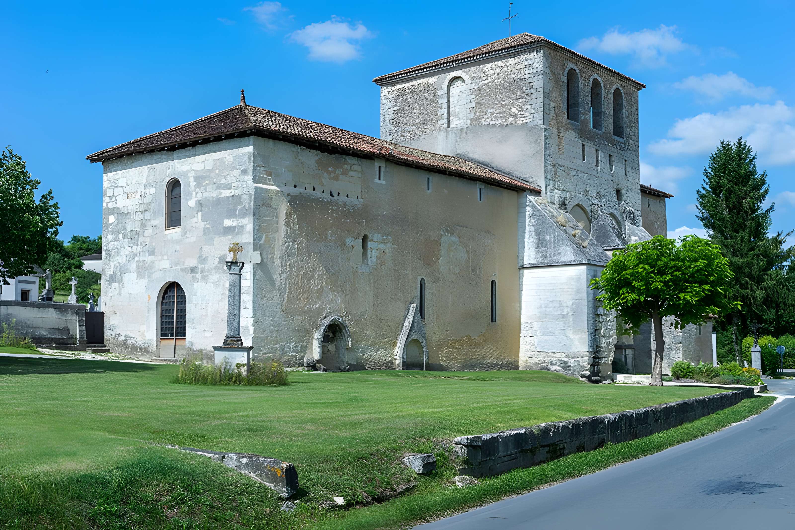 Église Saint-Martin d'Agonac