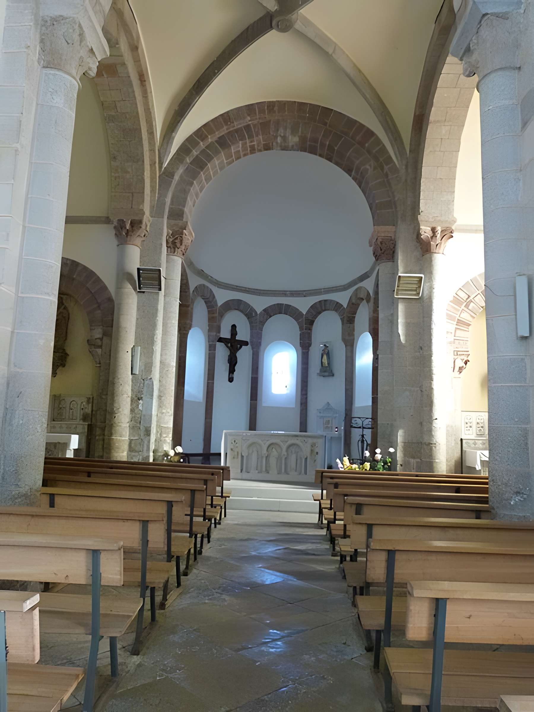 Église Saint-Martin d'Alpuech