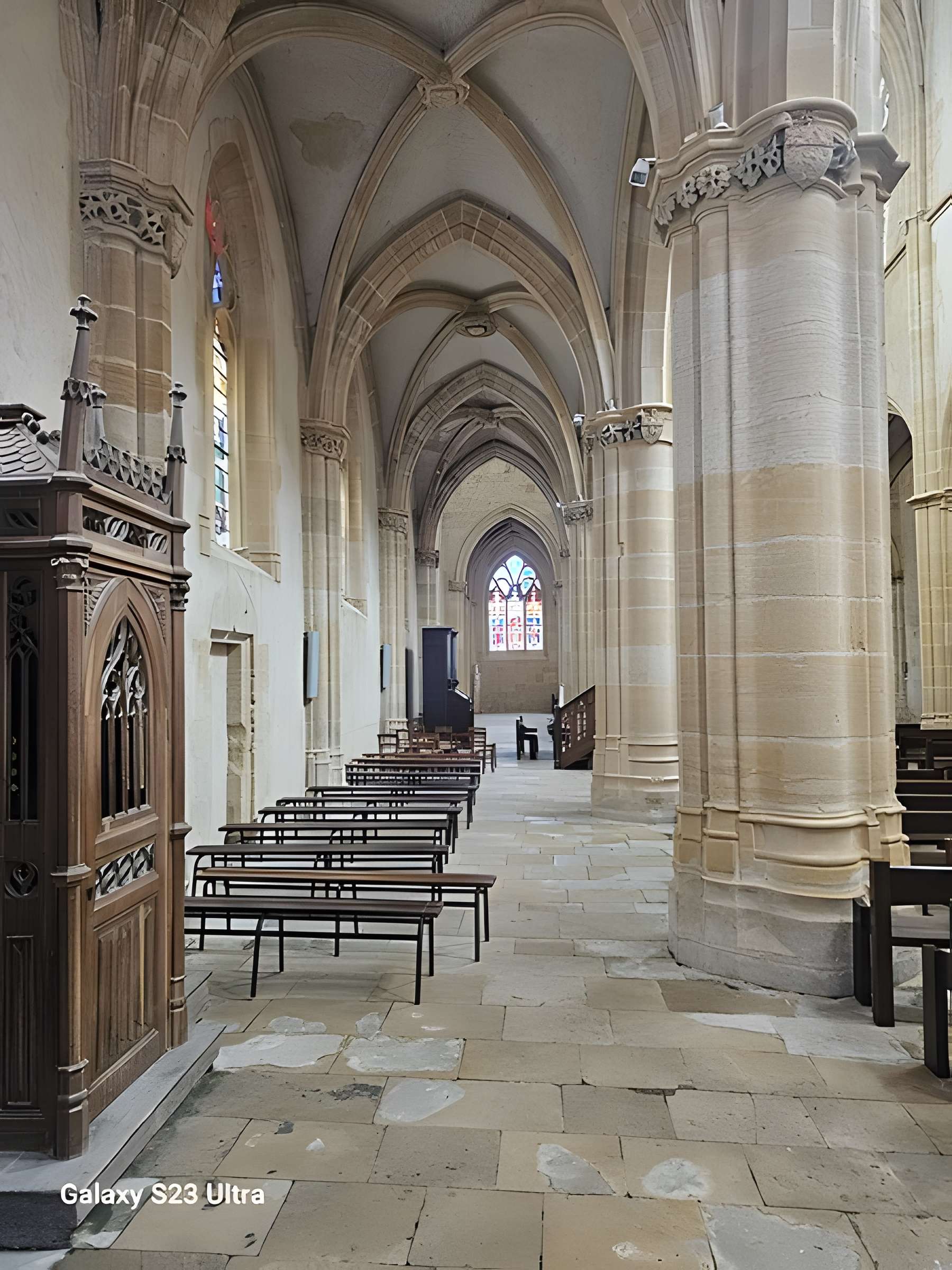 Église Saint-Martin d'Ambierle