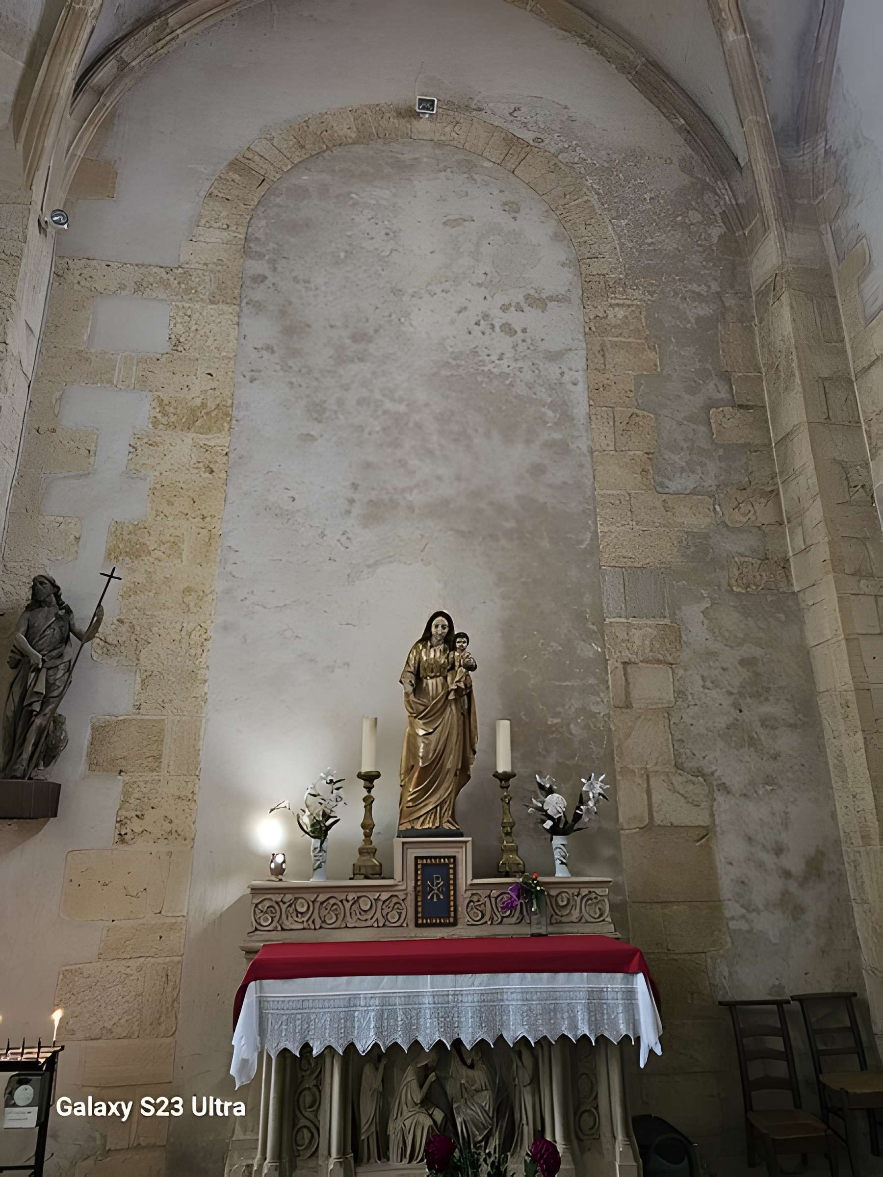 Église Saint-Martin d'Ambierle