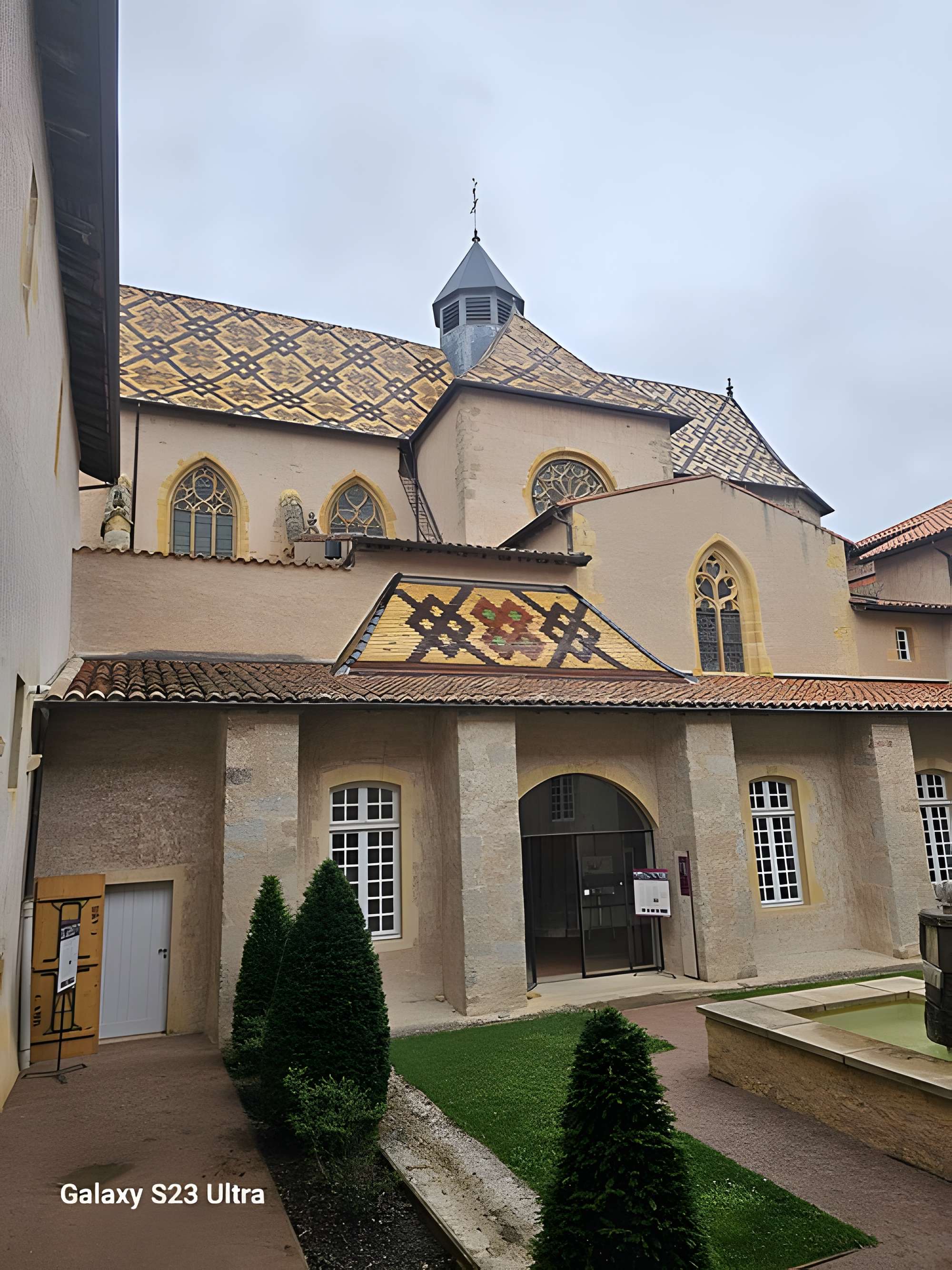Église Saint-Martin d'Ambierle