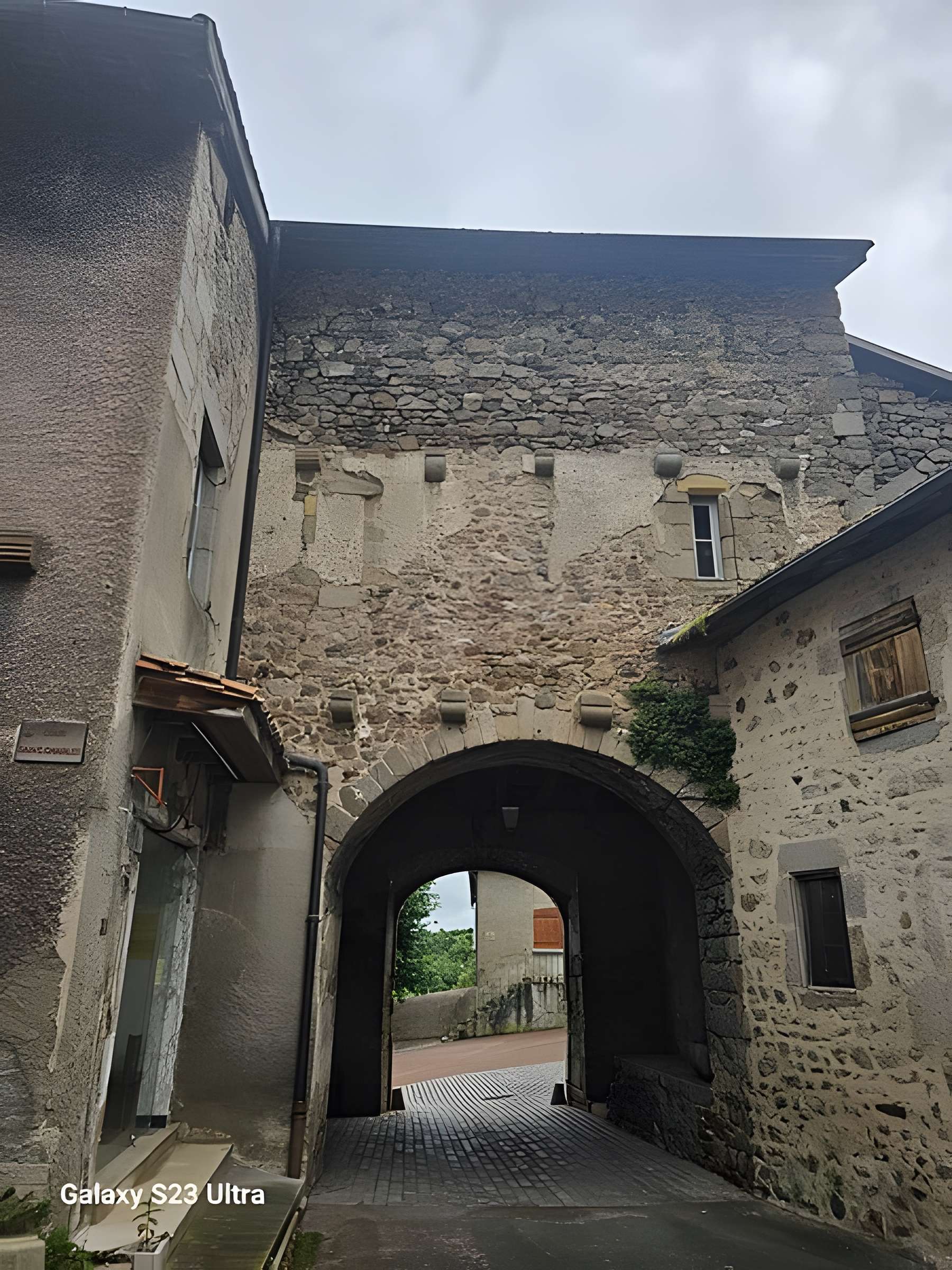 Église Saint-Martin d'Ambierle