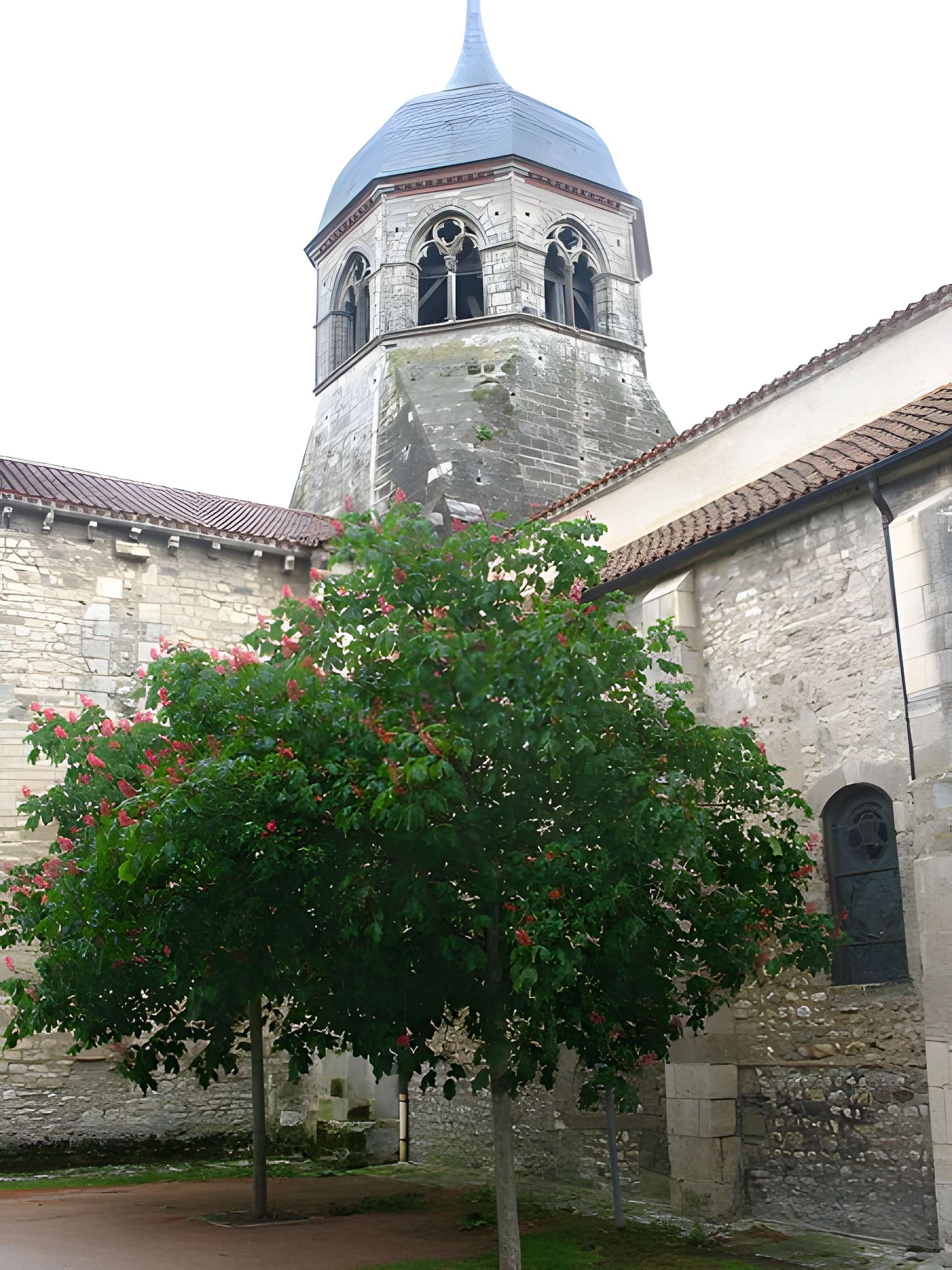 Église Saint-Martin de Bellenaves