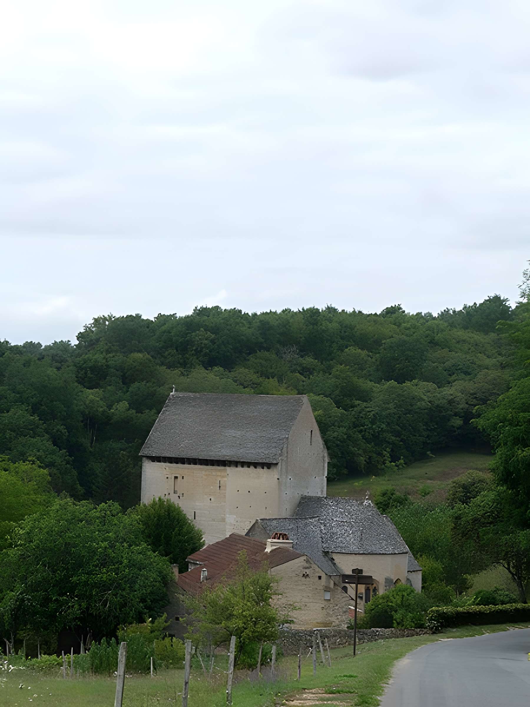Église Saint-Martin de Besse