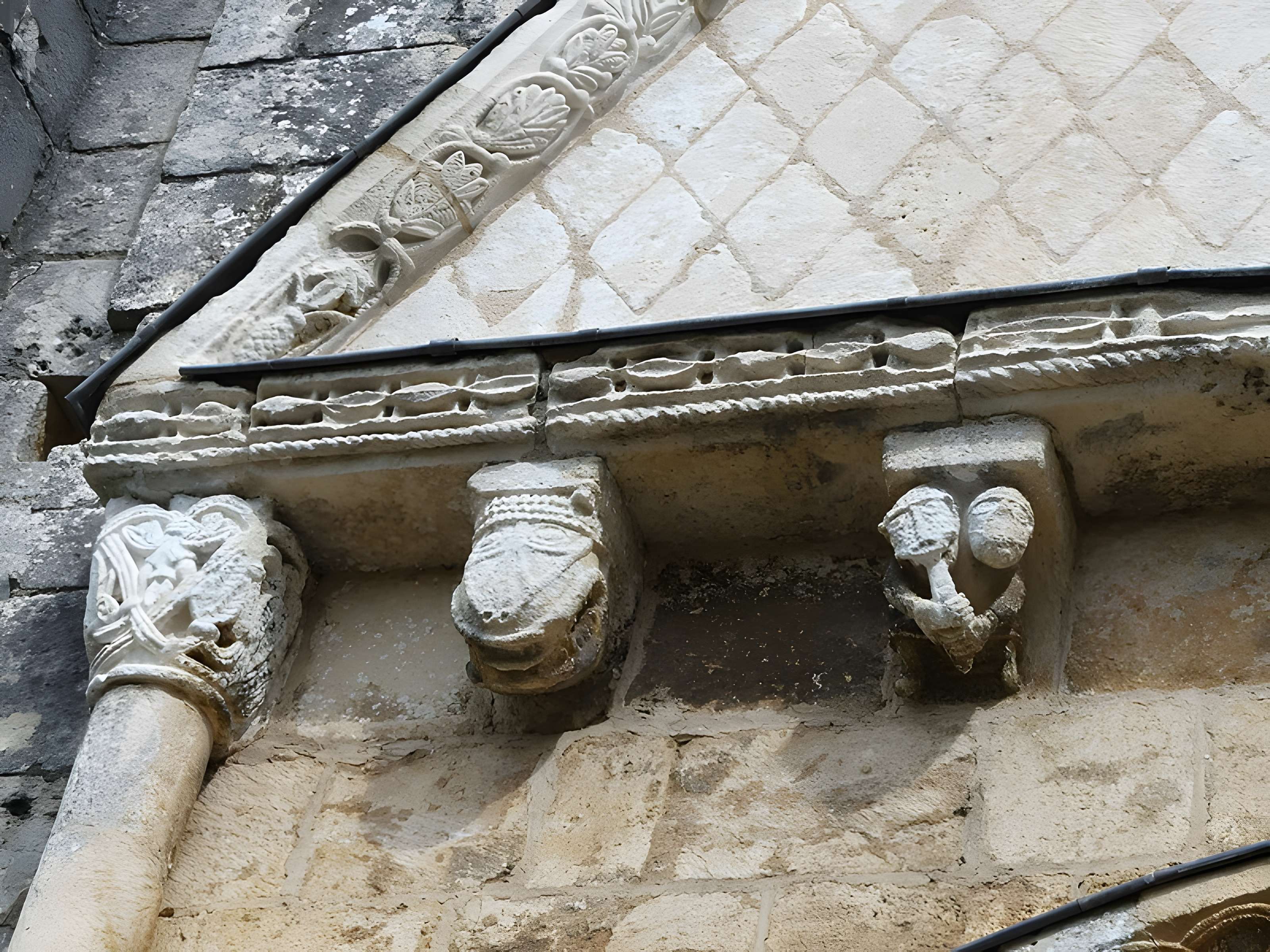 Église Saint-Martin de Besse