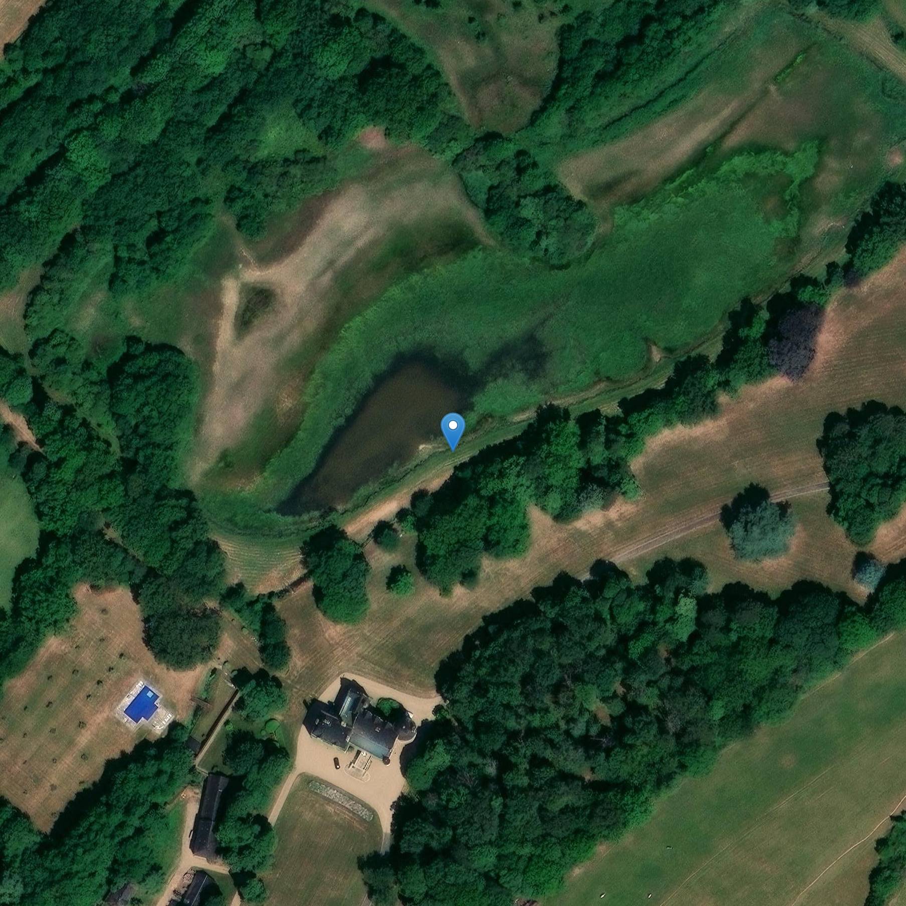 Photo de Château de Vernée (anche sul comune di Querré)