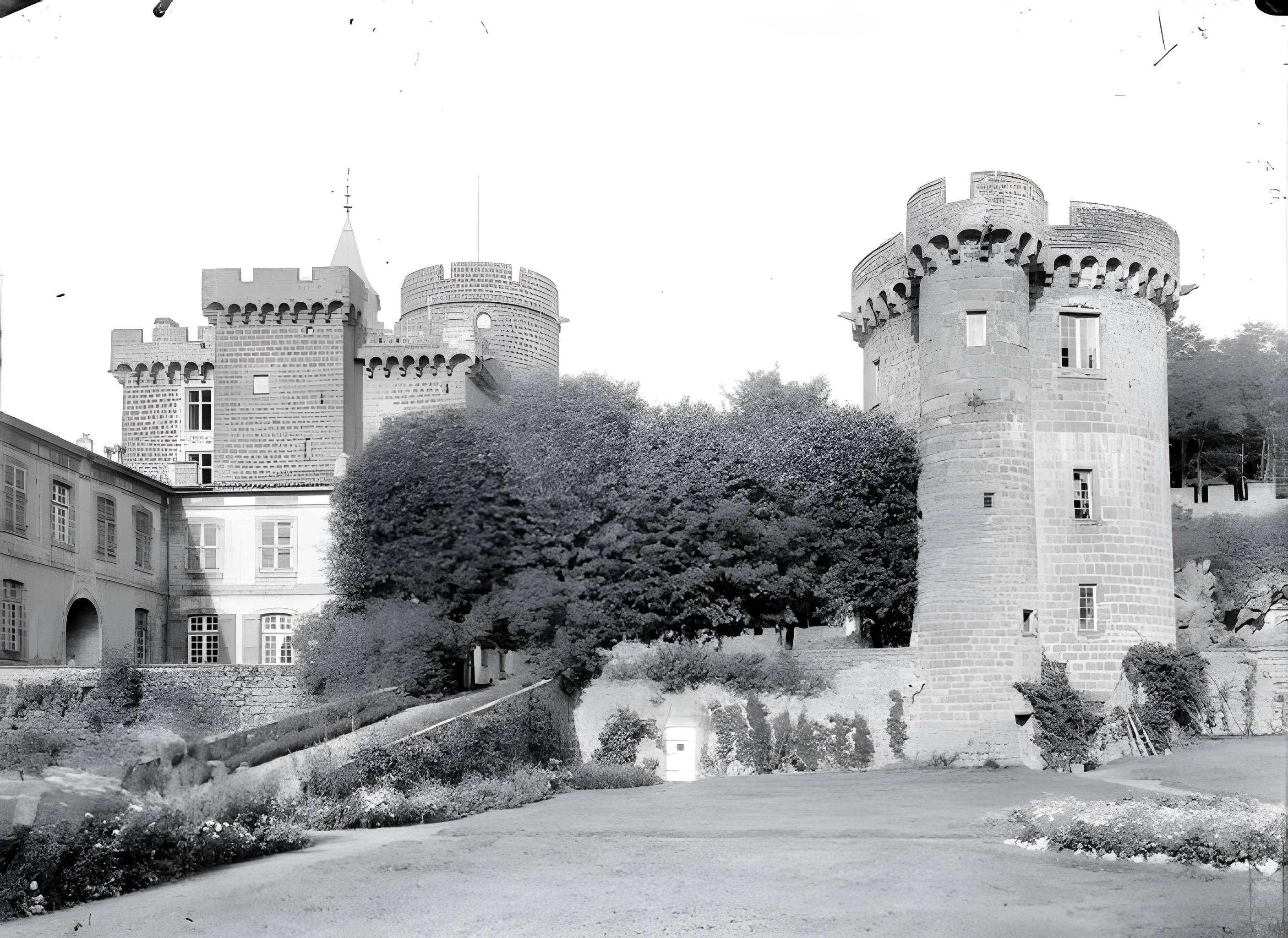 Château Dauphin