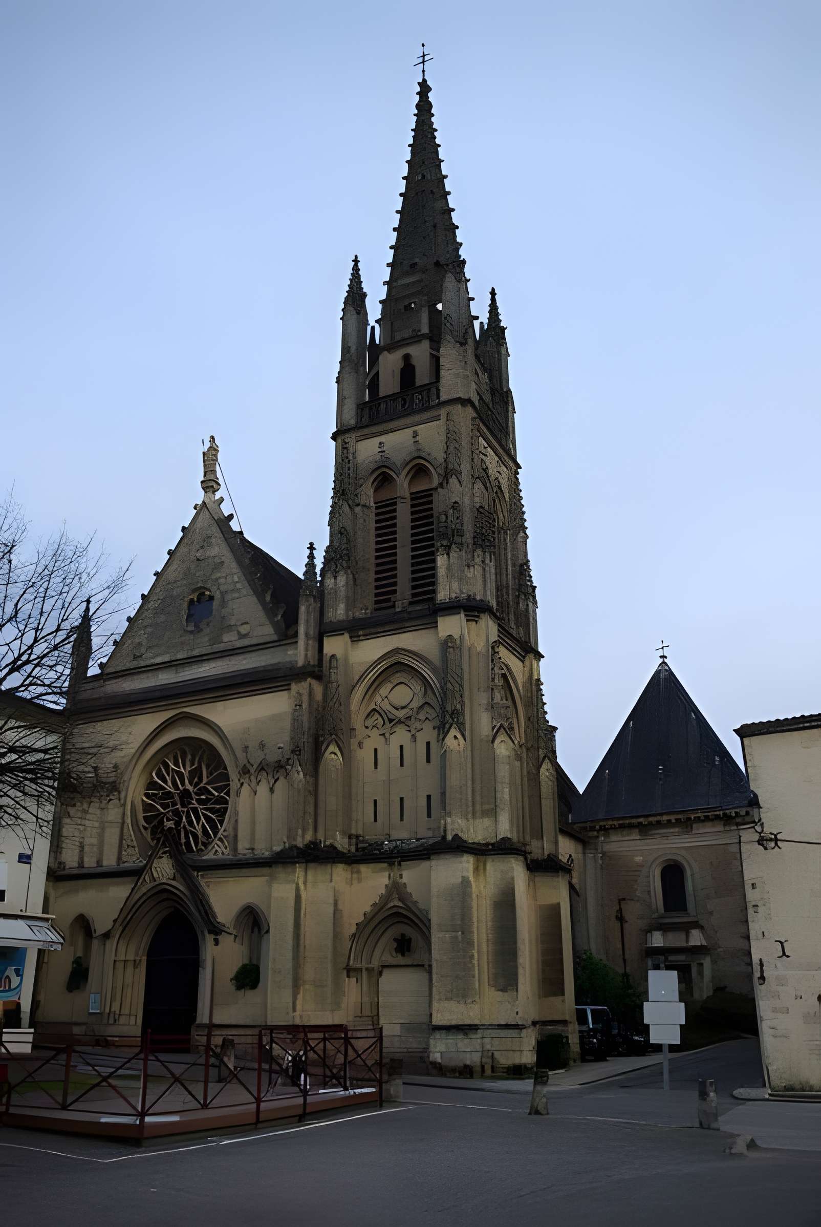 Église Saint-Martin de Cadillac