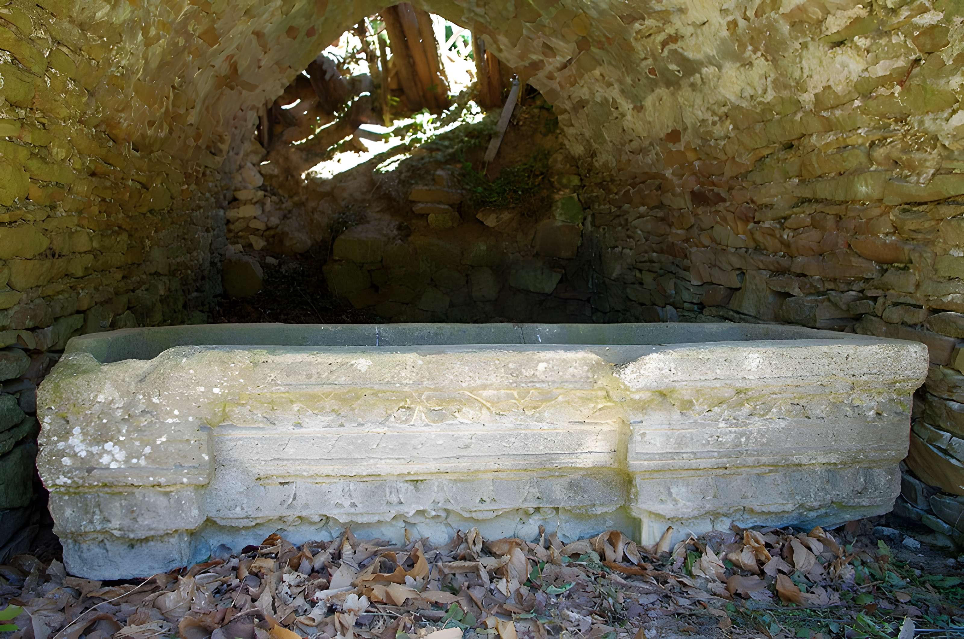 Nymphée gallo-romain (restes)