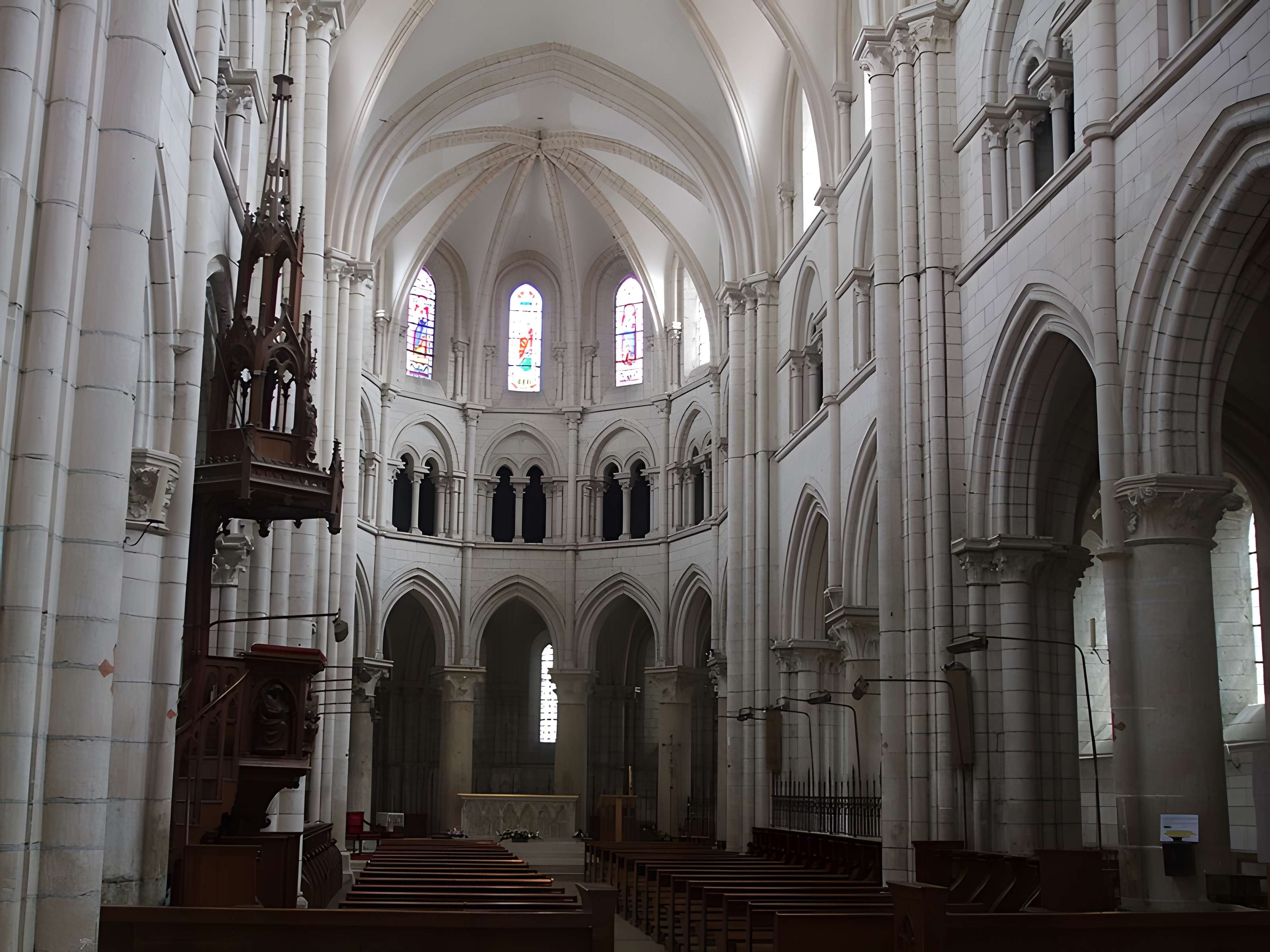Église Saint-Martin de Chablis