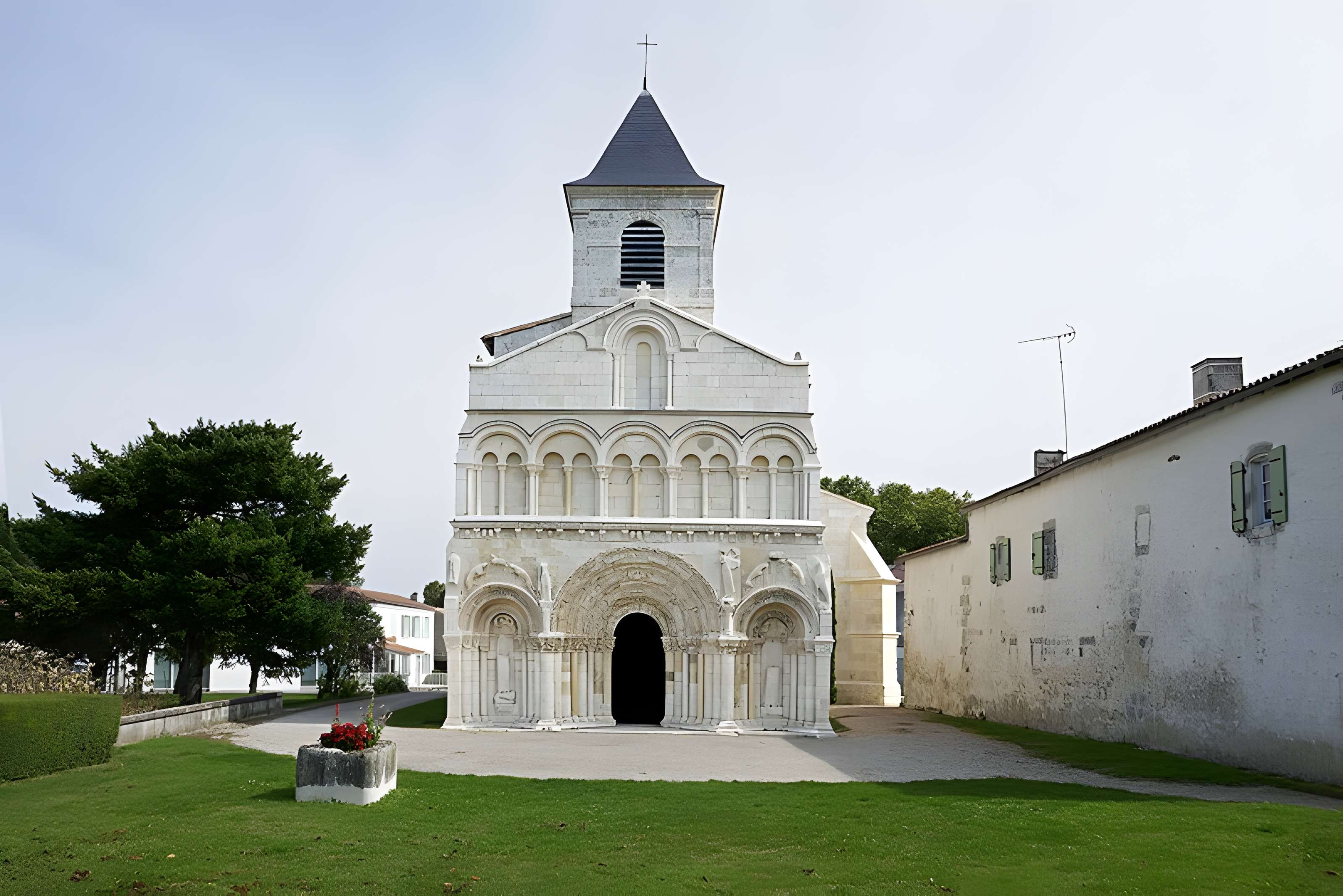 Église Saint-Martin de Chadenac