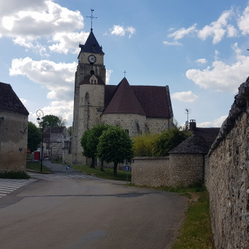 Église Saint-Martin de Champigny : de dos