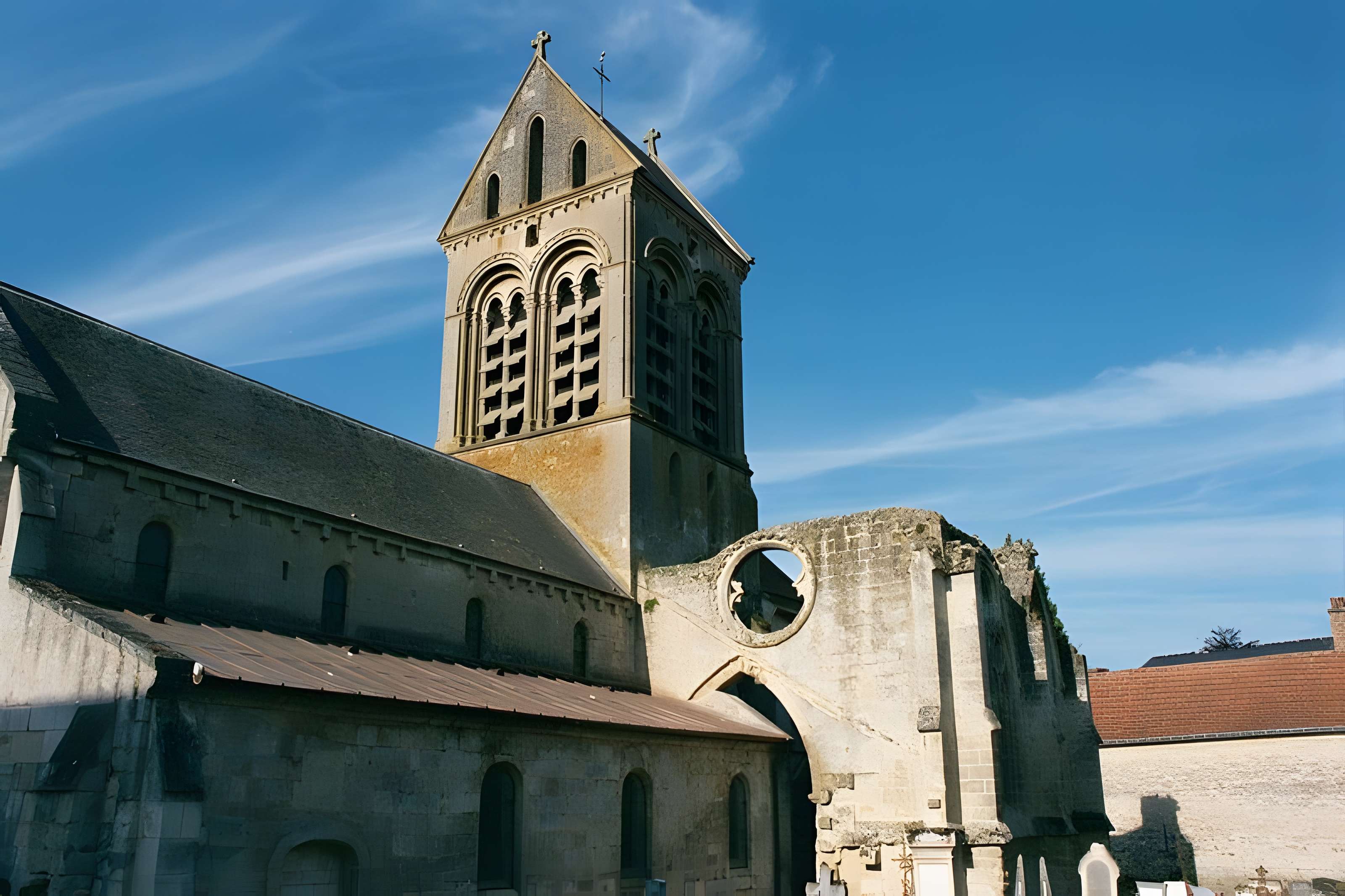 Église Saint-Martin de Cuiry-Housse 