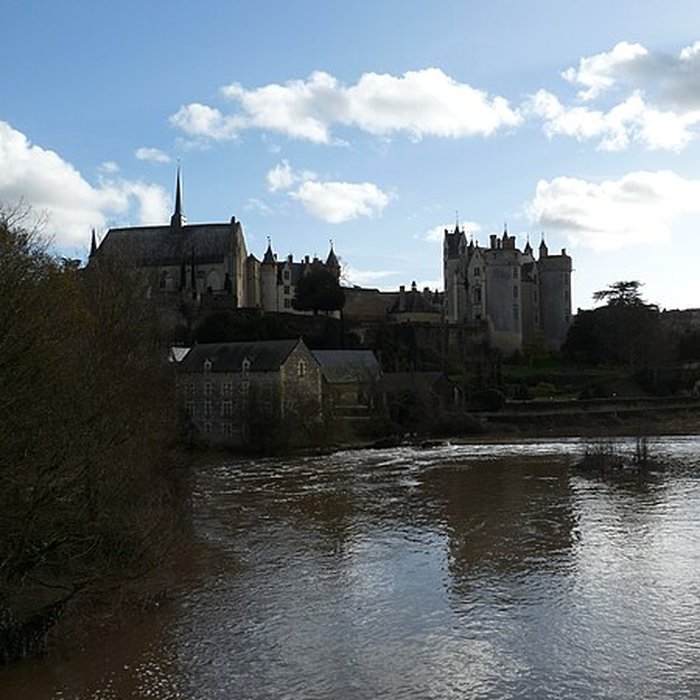Photo de Eglise paroissiale ancienne chapelle du château