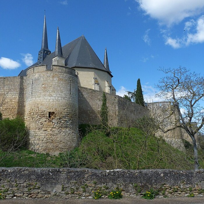 Photo de Eglise paroissiale ancienne chapelle du château