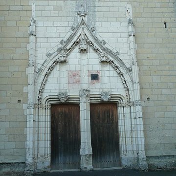 Eglise paroissiale ancienne chapelle du château
