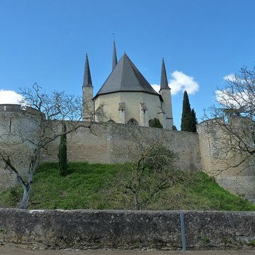 Eglise paroissiale ancienne chapelle du château