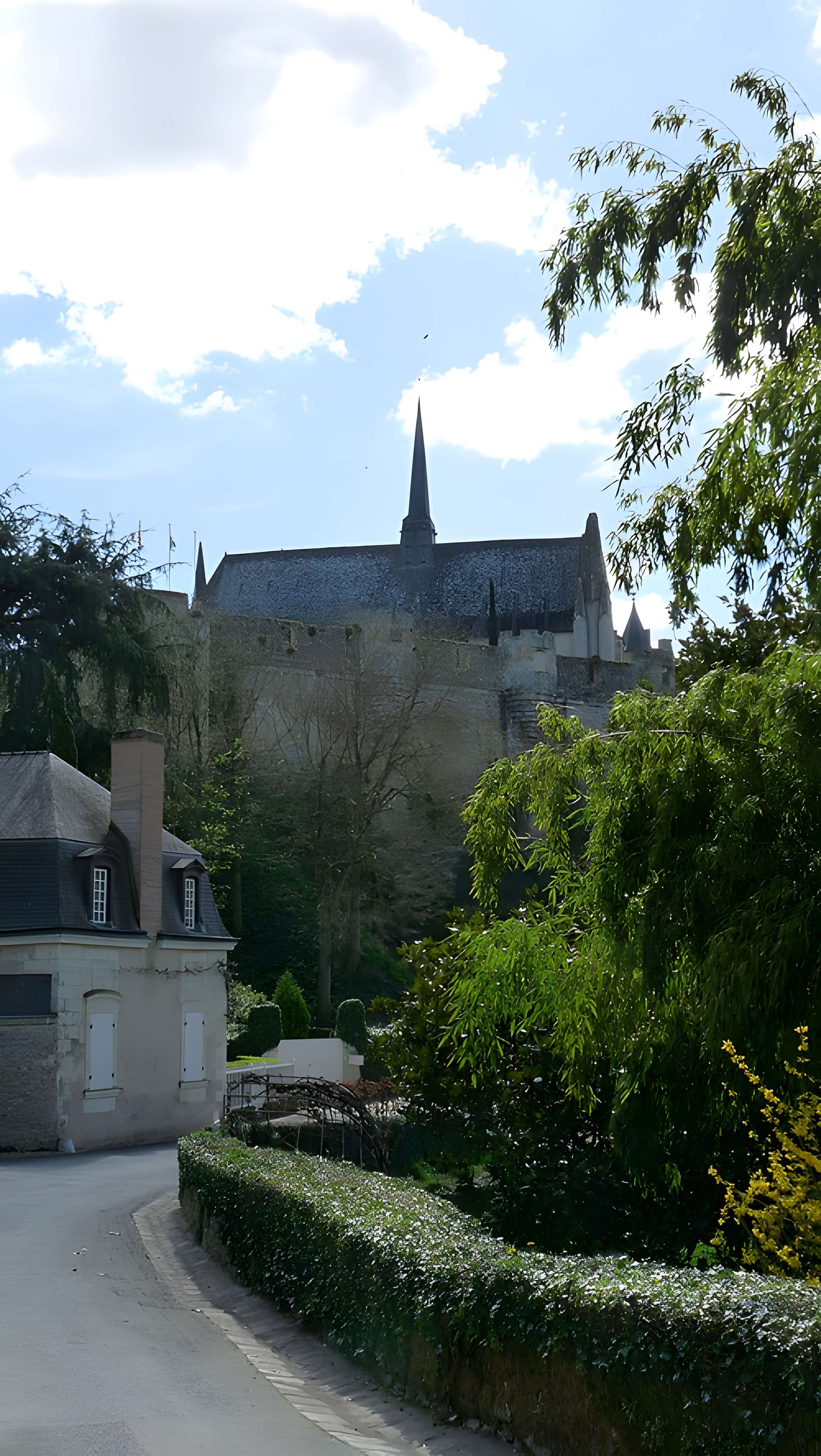 Eglise paroissiale (ancienne chapelle du château)
