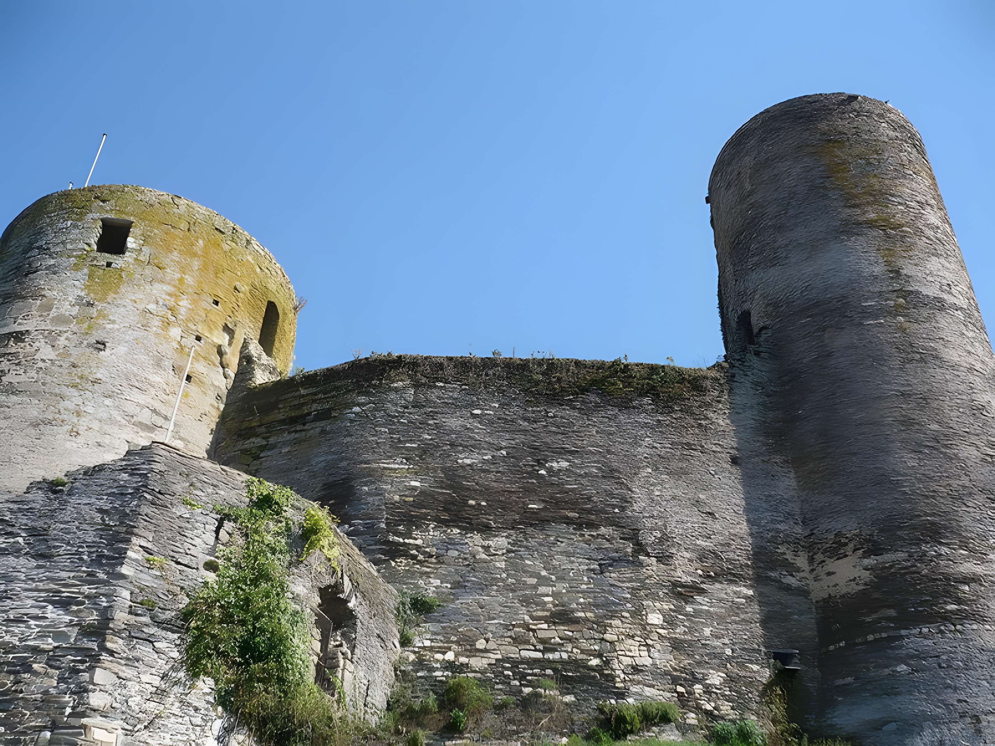 Château (ruines)