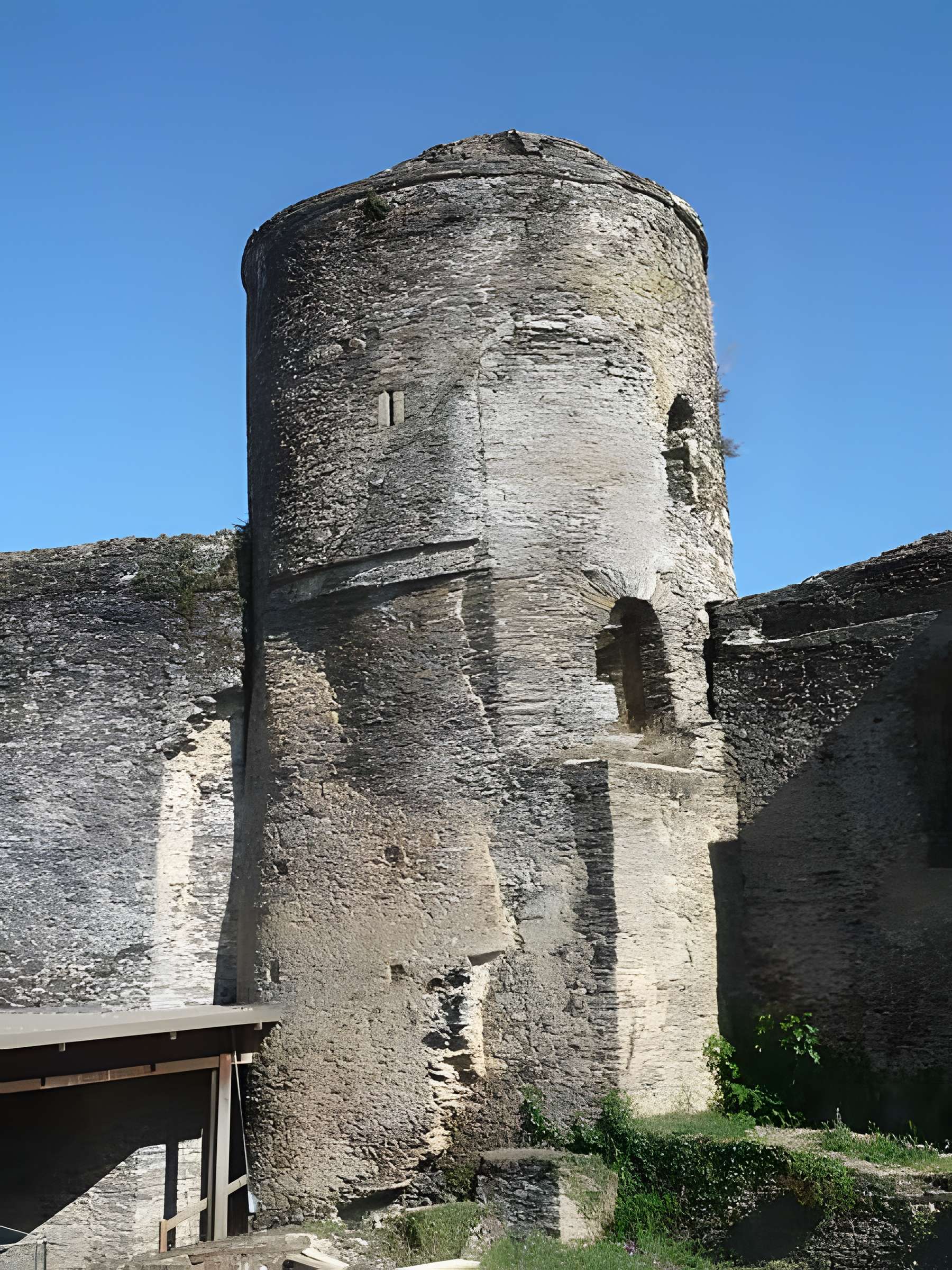 Château (ruines)