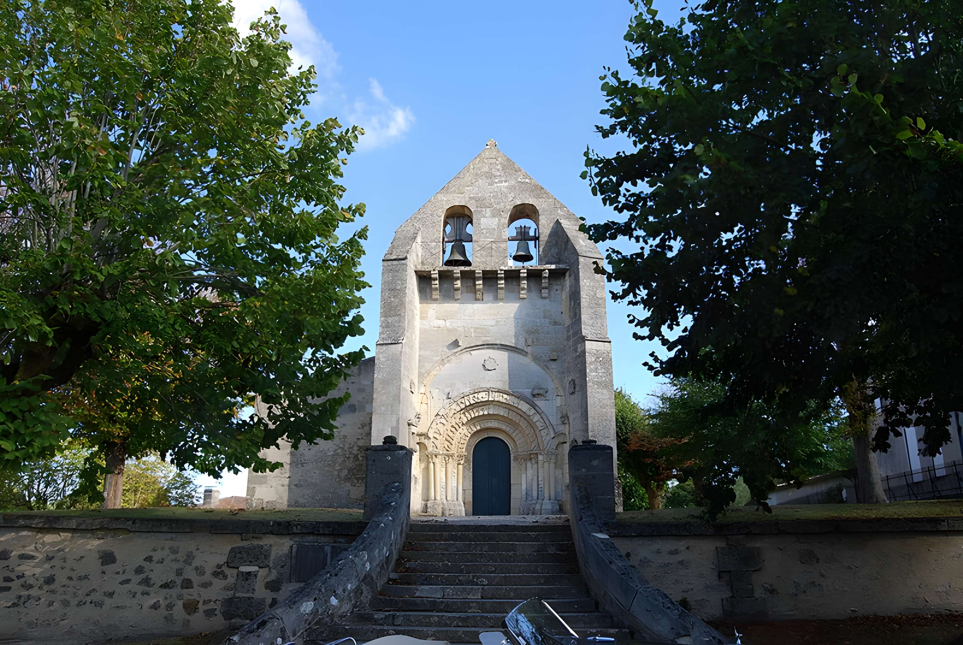 Église Saint-Martin de Haux