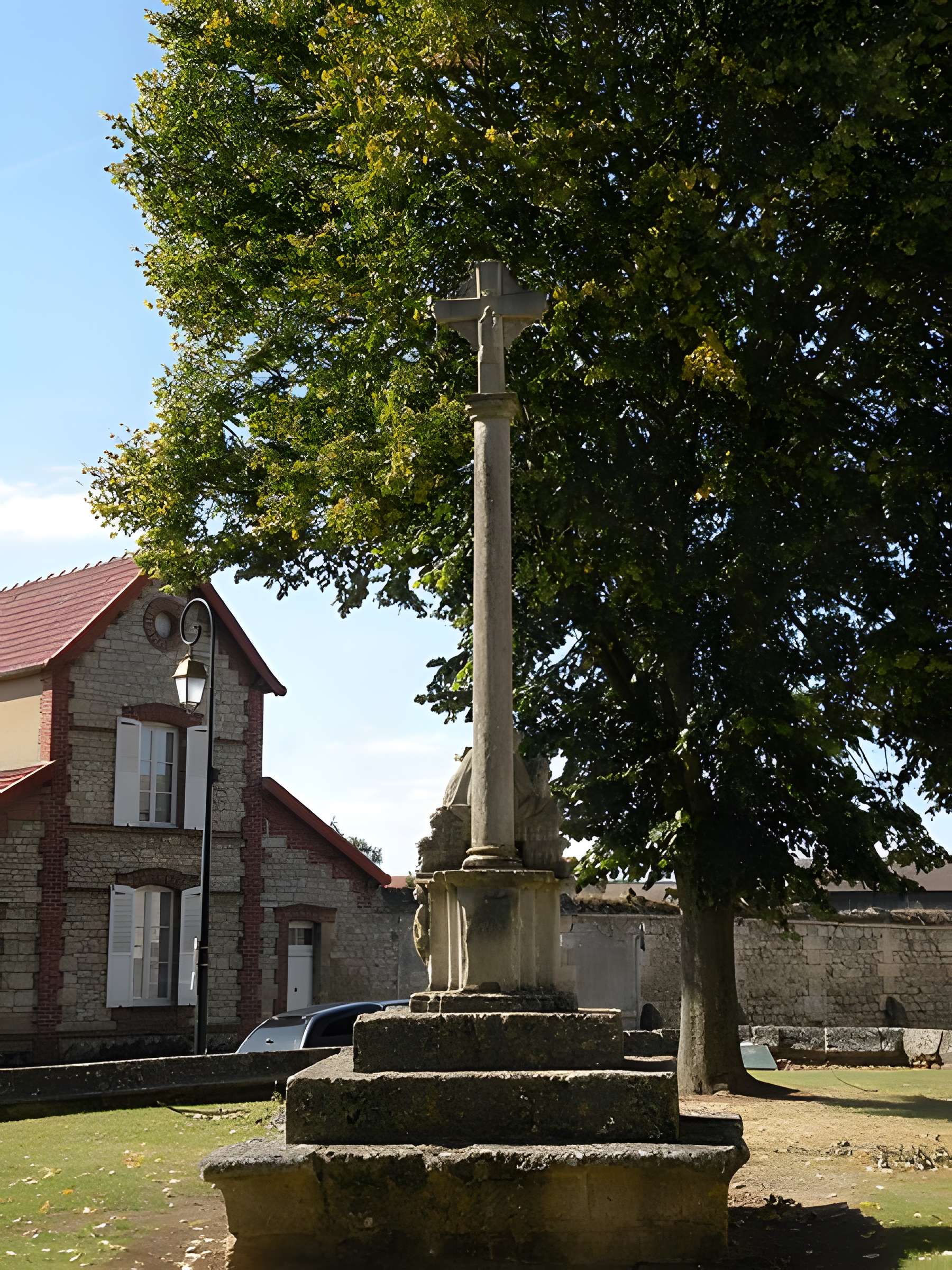 Église Saint-Martin de Lierville