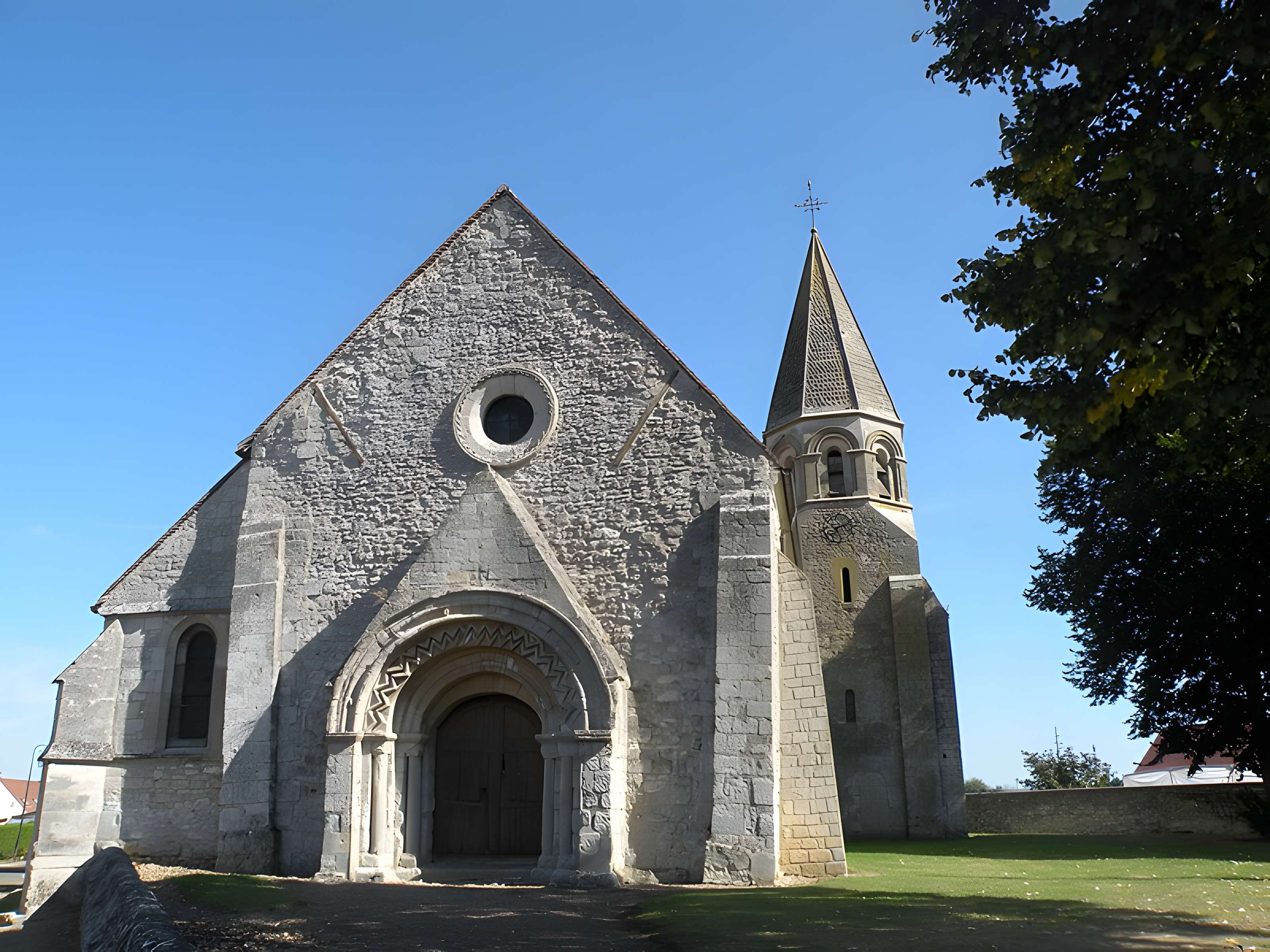 Église Saint-Martin de Lierville