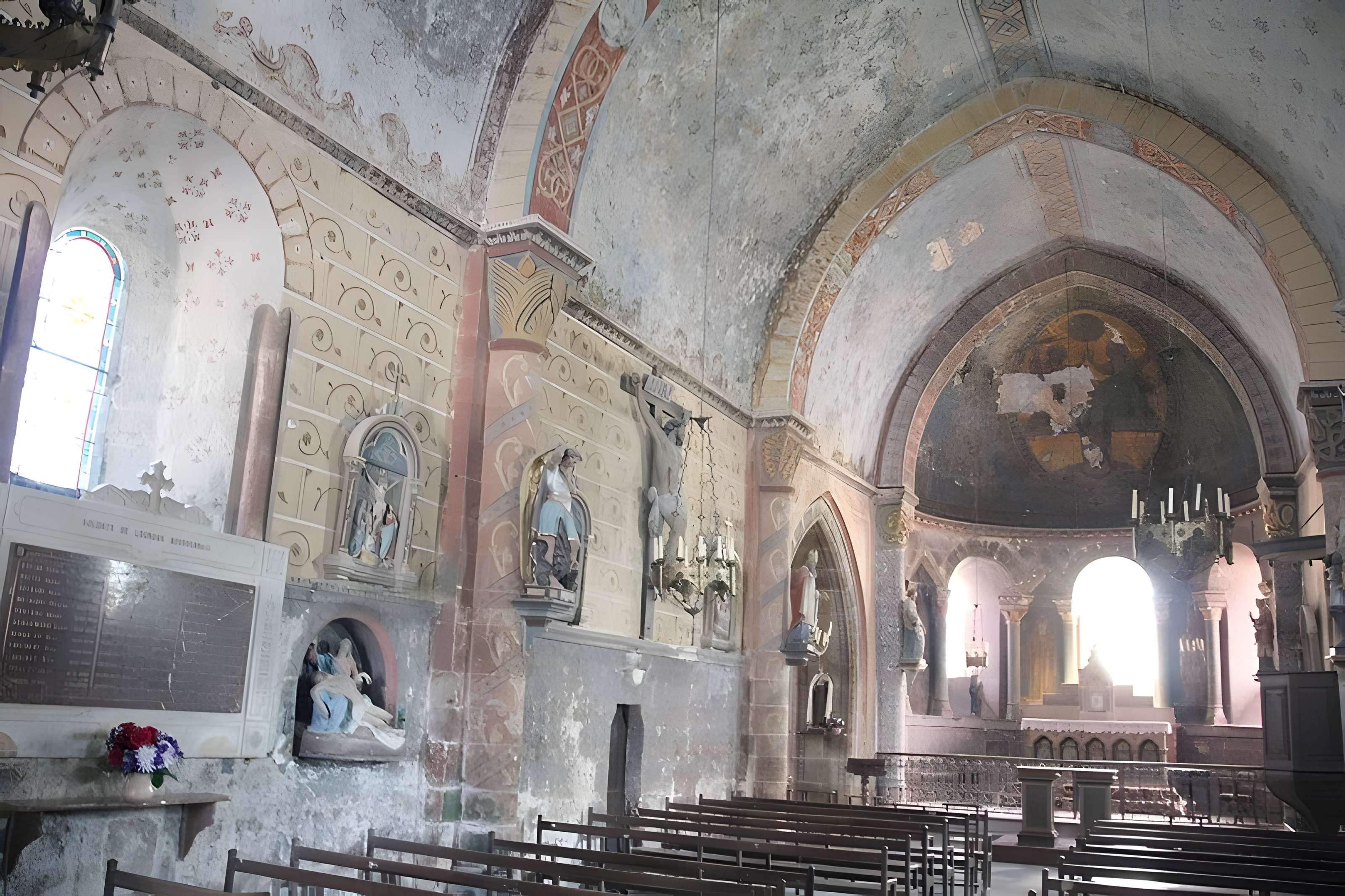 Église Saint-Martin de Louroux-Bourbonnais