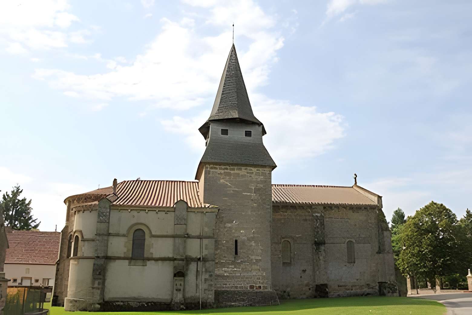 Église Saint-Martin de Louroux-Bourbonnais 